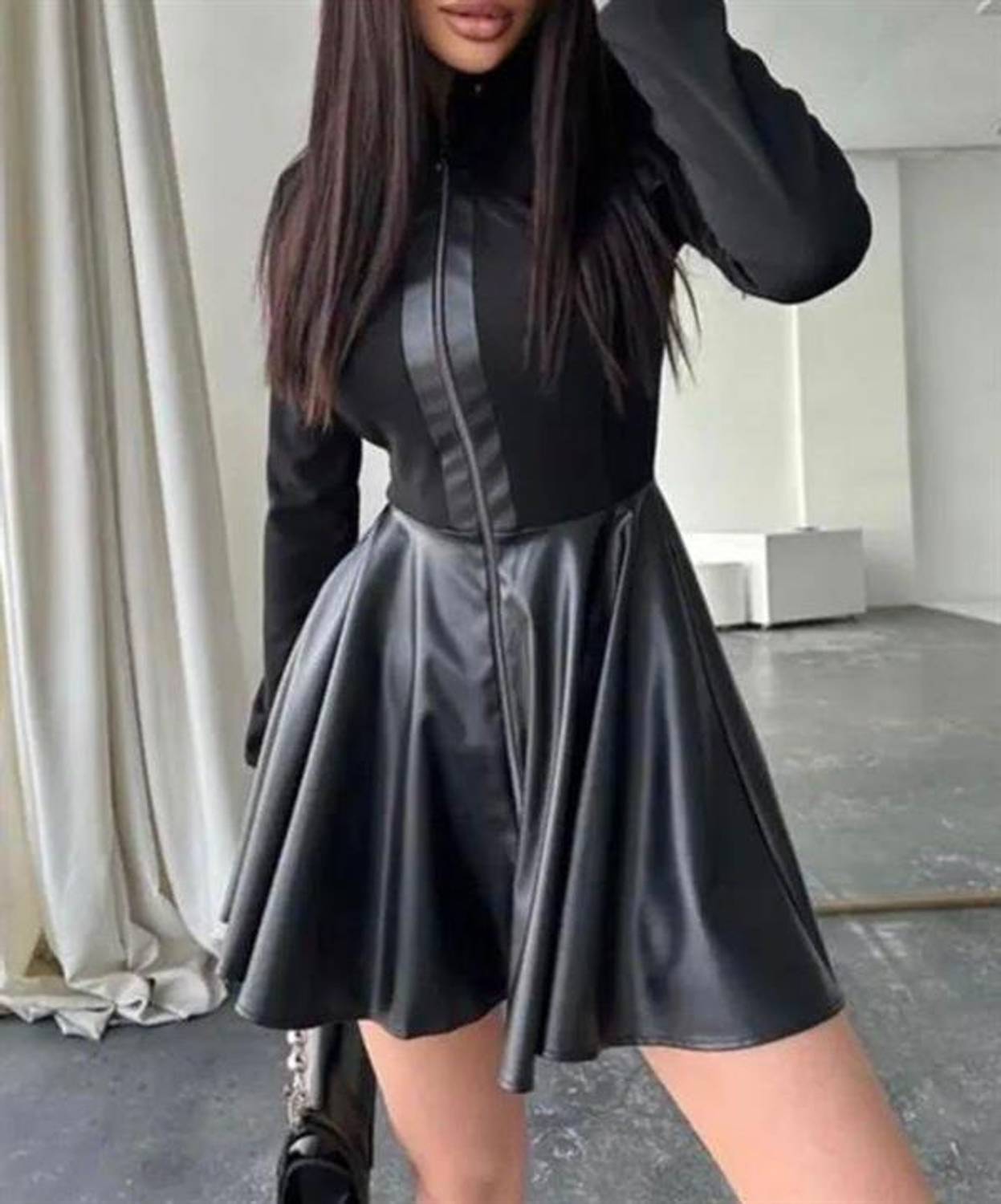 Kadın Uzun Kollu Scuba Dalgıc Kumaş Deri Ve Fermuar Detaylı Fırsat Ürün Elbise