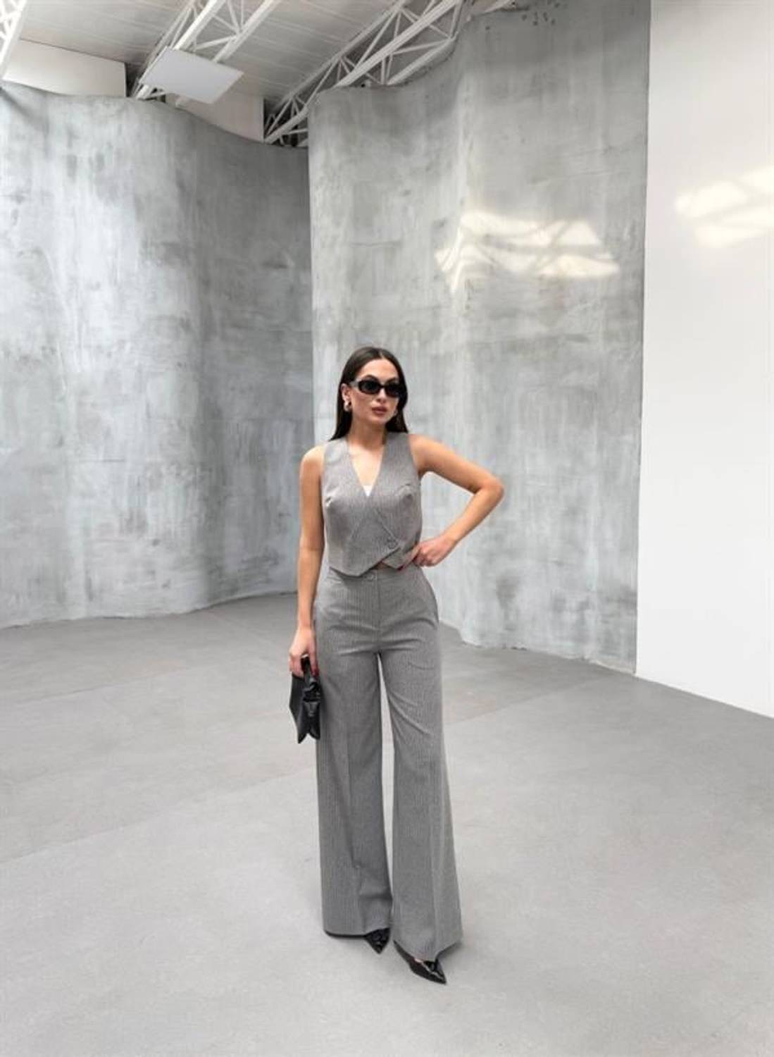 Toskana Çi̇zgi̇li̇ Kruvaze Yaka Tek Düğmeli̇ Yelek Pantolon Takim