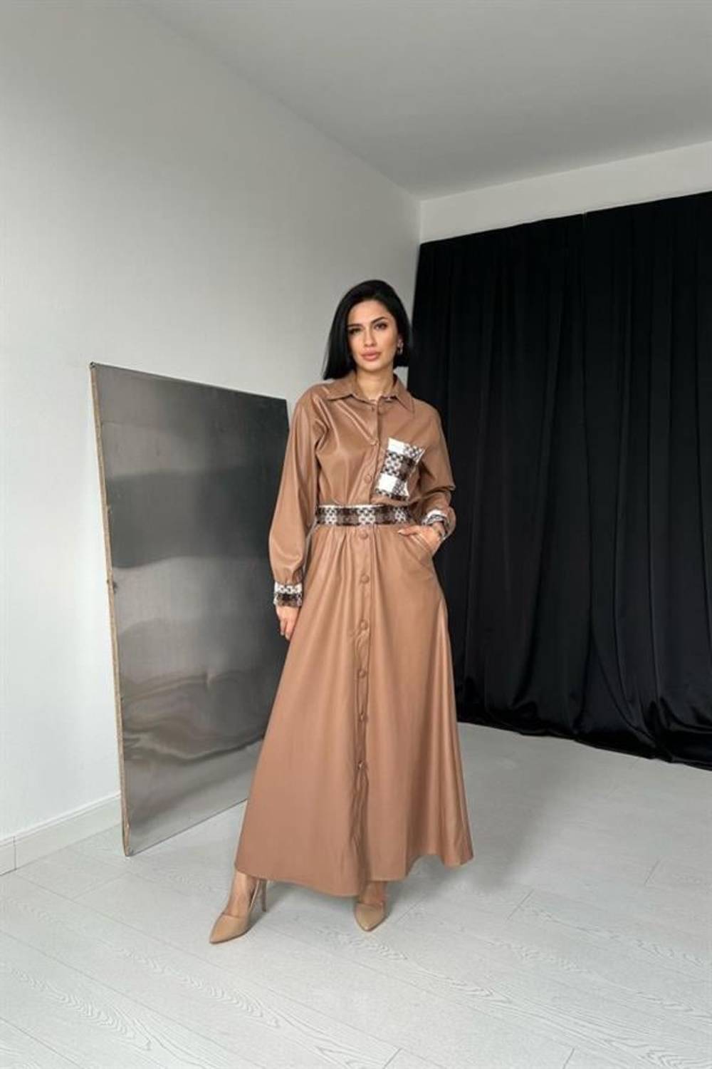 Taba Garnili Etekli Deri Takım