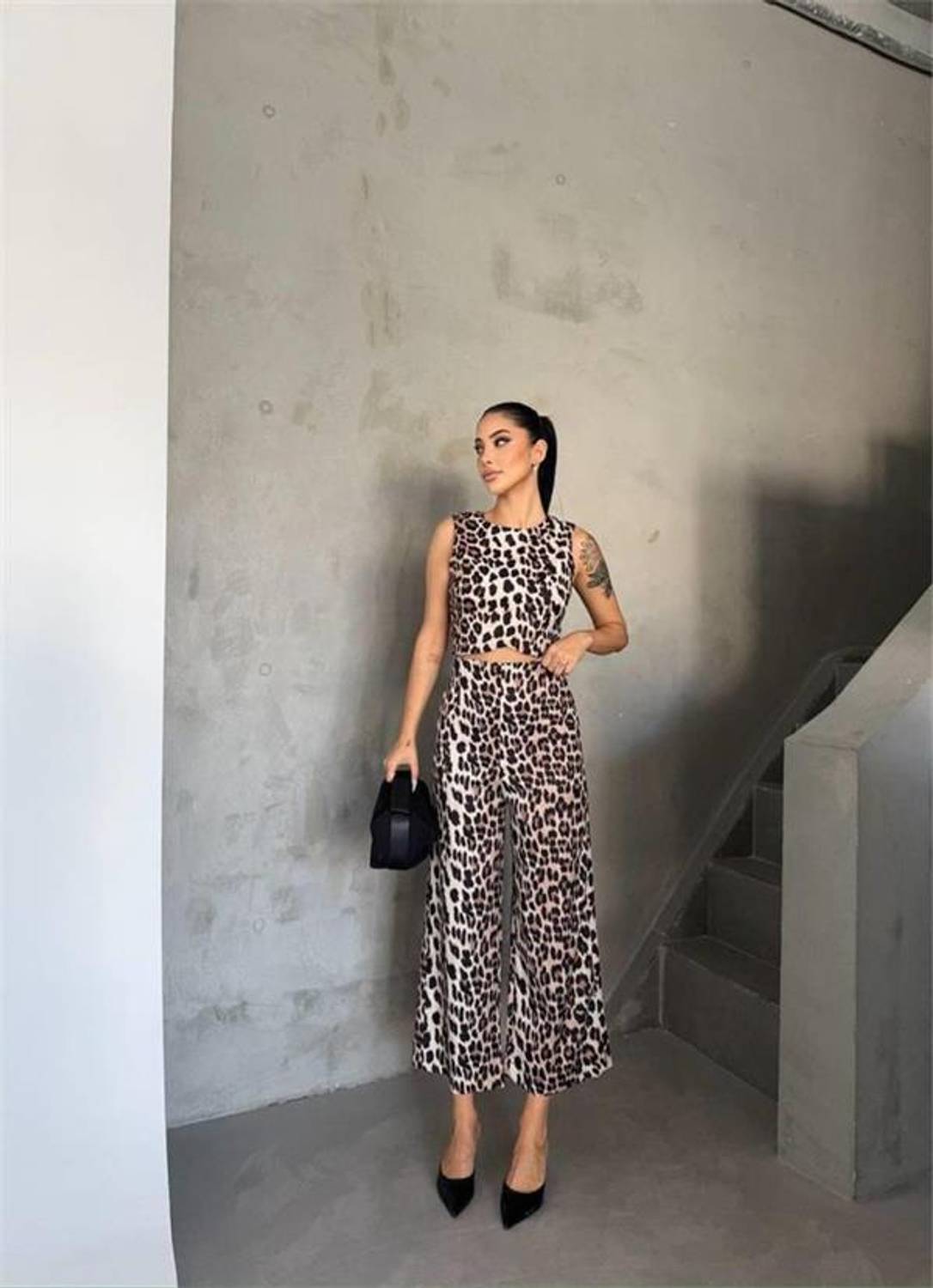 LEOPAR CROP KOLSUZ BLUZ-PANTOLON TAKIM - Leopar