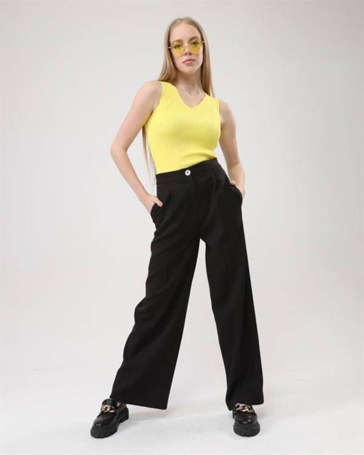 Arka Cep Kapak Detayli Palazzo Pantolon