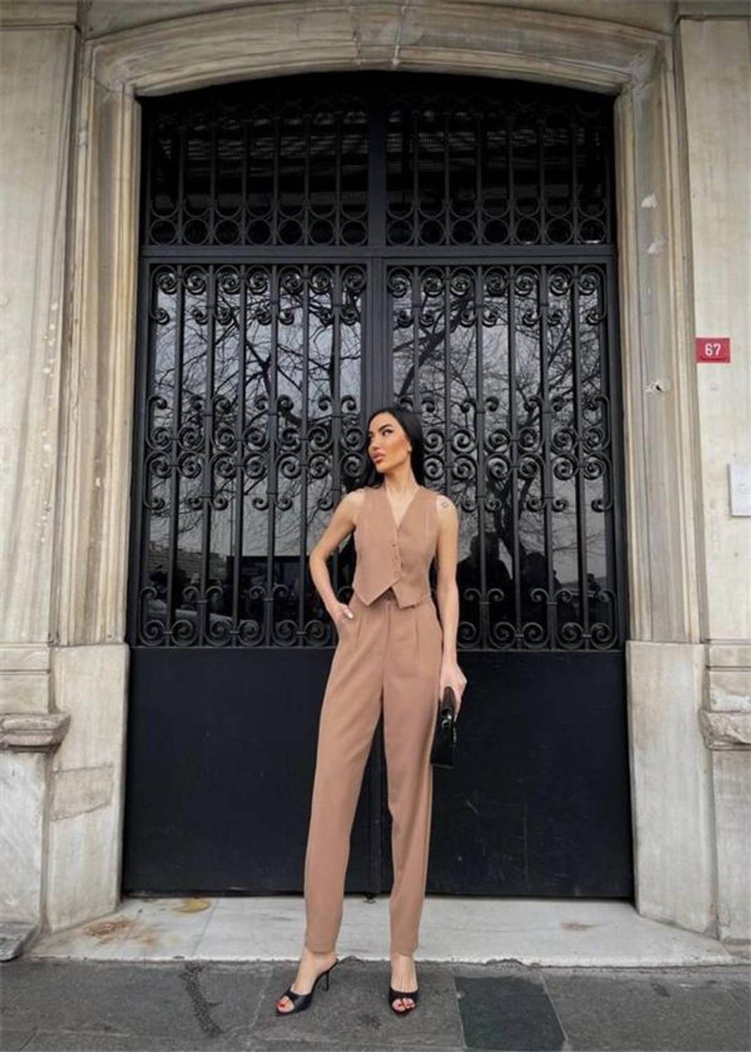 ASİMETRİK DÜĞME YELEK - PAÇA PENS PANTOLON TAKIM - Kahverengi