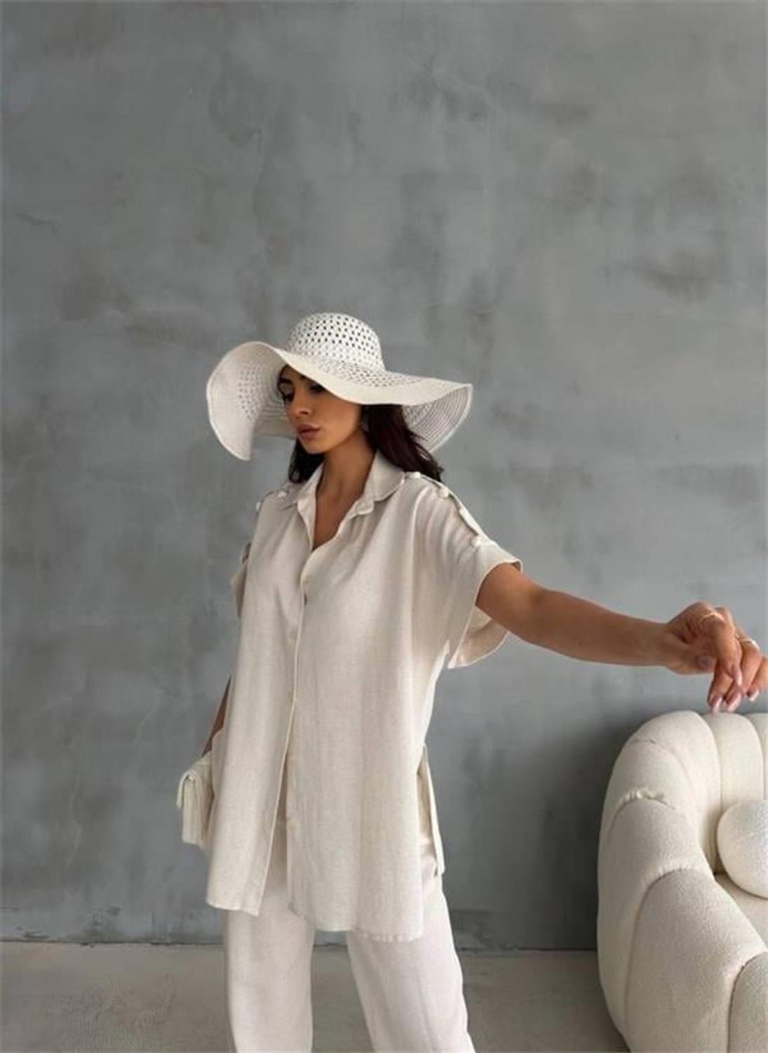 OMUZ MİDYE SIRALI BLUZ - PAÇA PENSLİ PANTOLON TAKIM - Ham