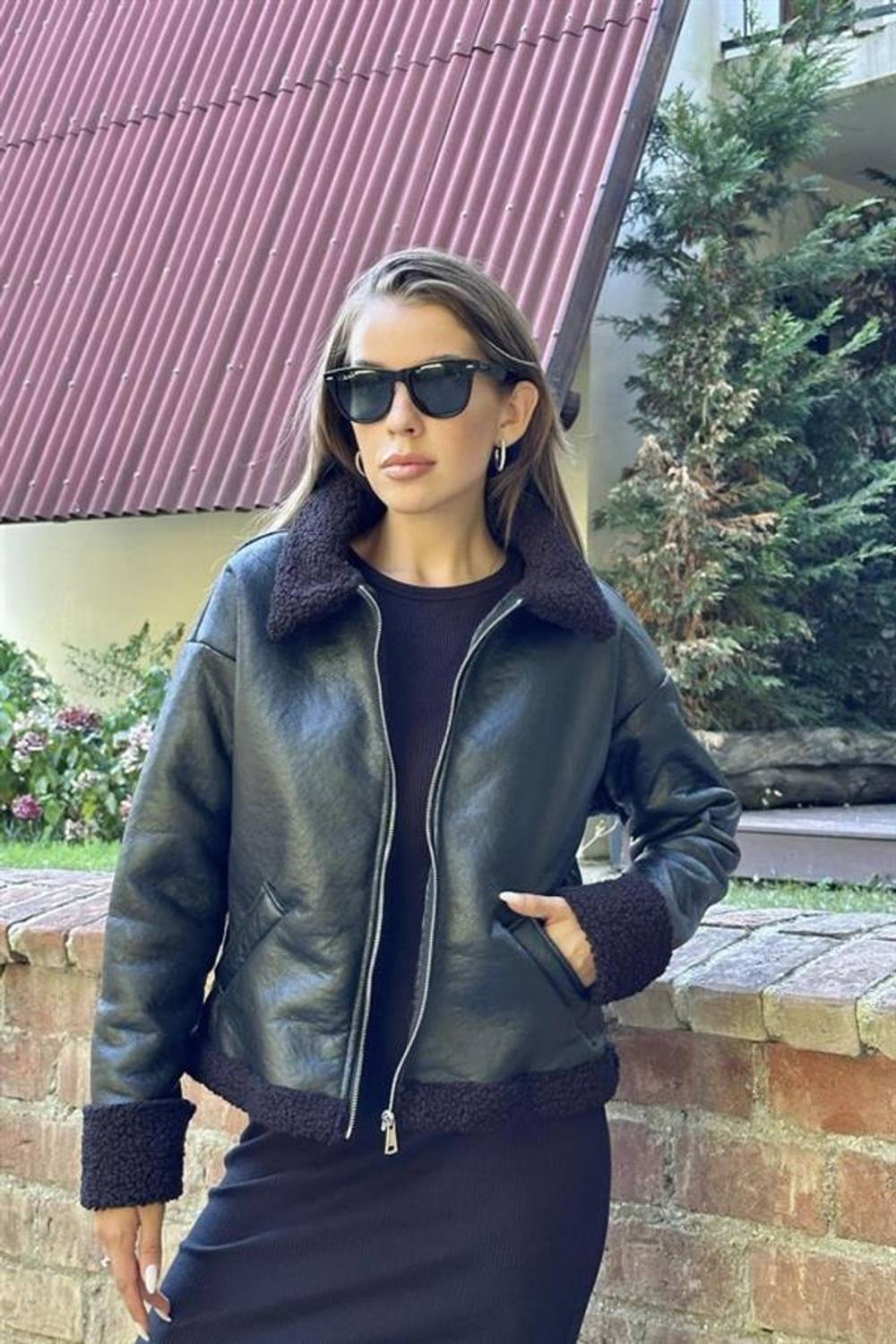 Siyah Kürklü Ceket