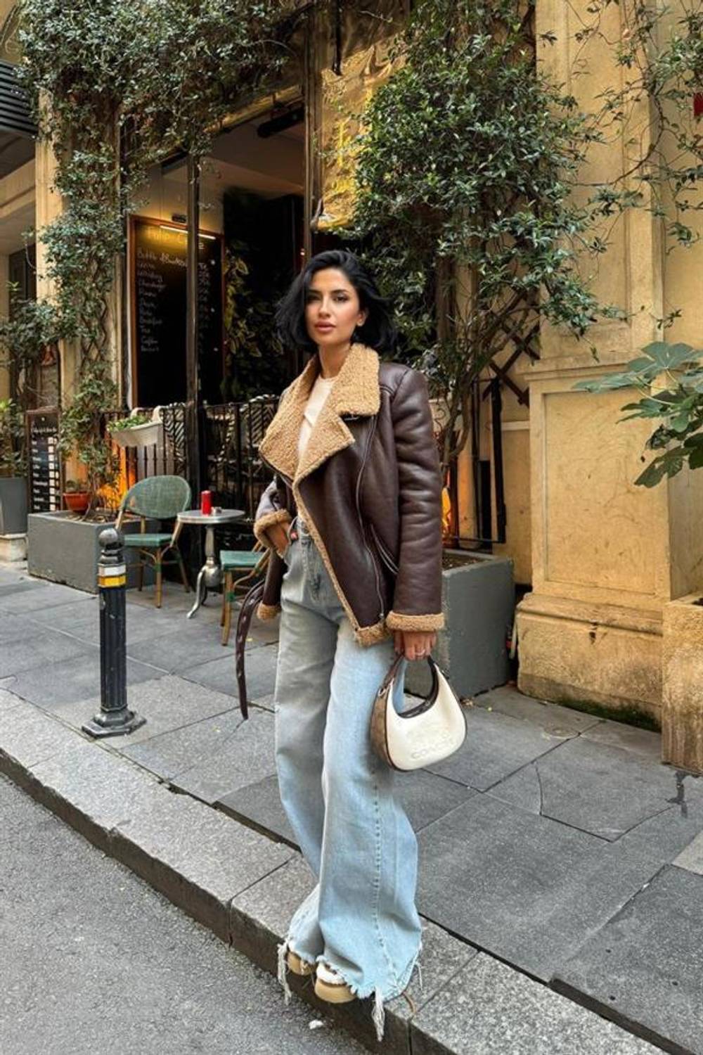 Kahverengi Apoletli Kürklü Ceket