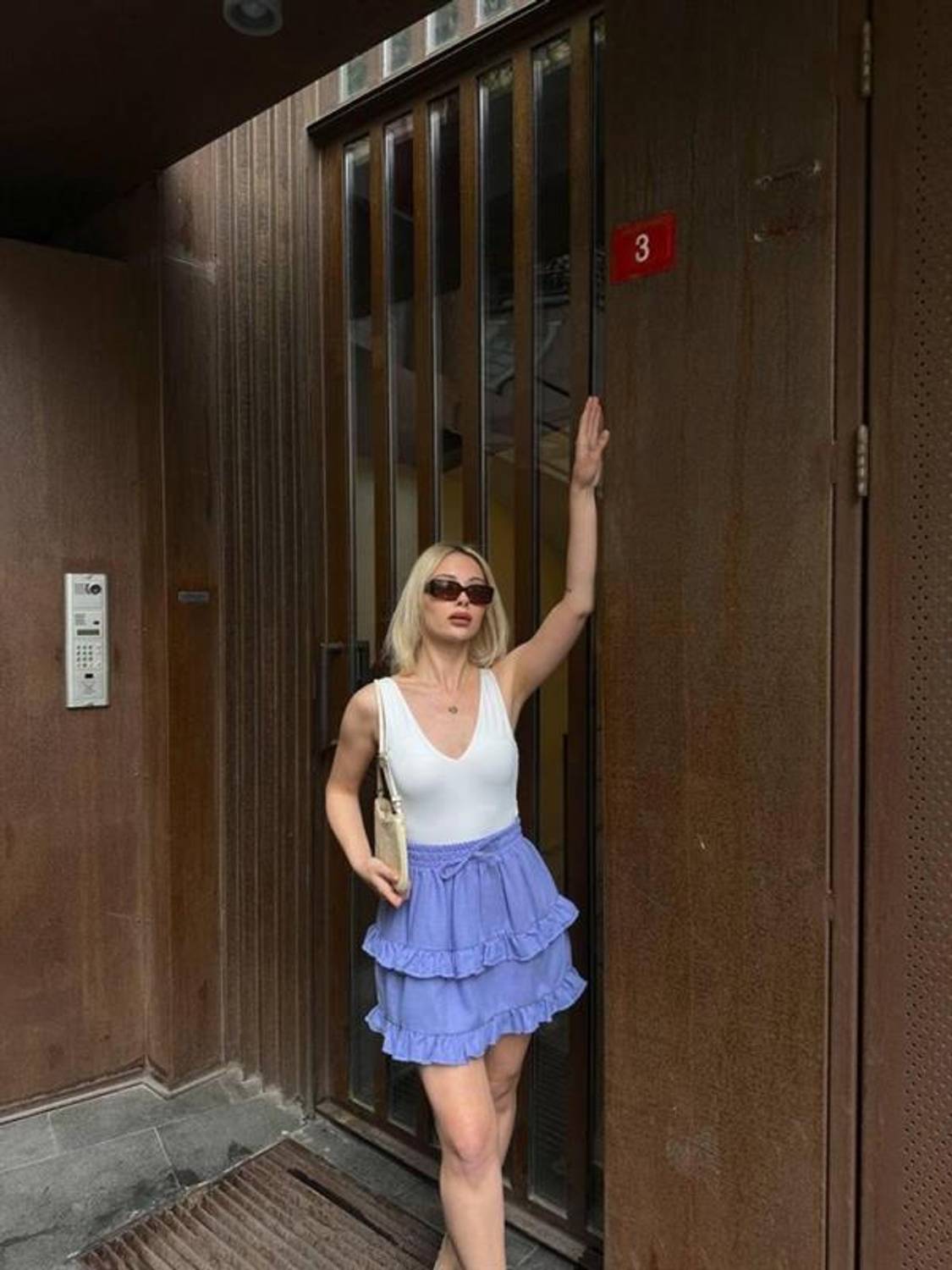 BEL LASTİKLİ KAT FIRFIR DETAYLI KISA ETEK - Mavi