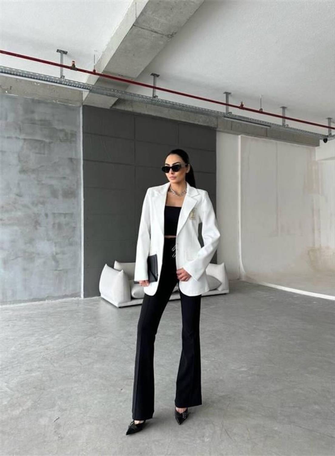 ELLO ETİKETLİ ÇENGELLİ İĞNE DETAYLI CEKET - Beyaz