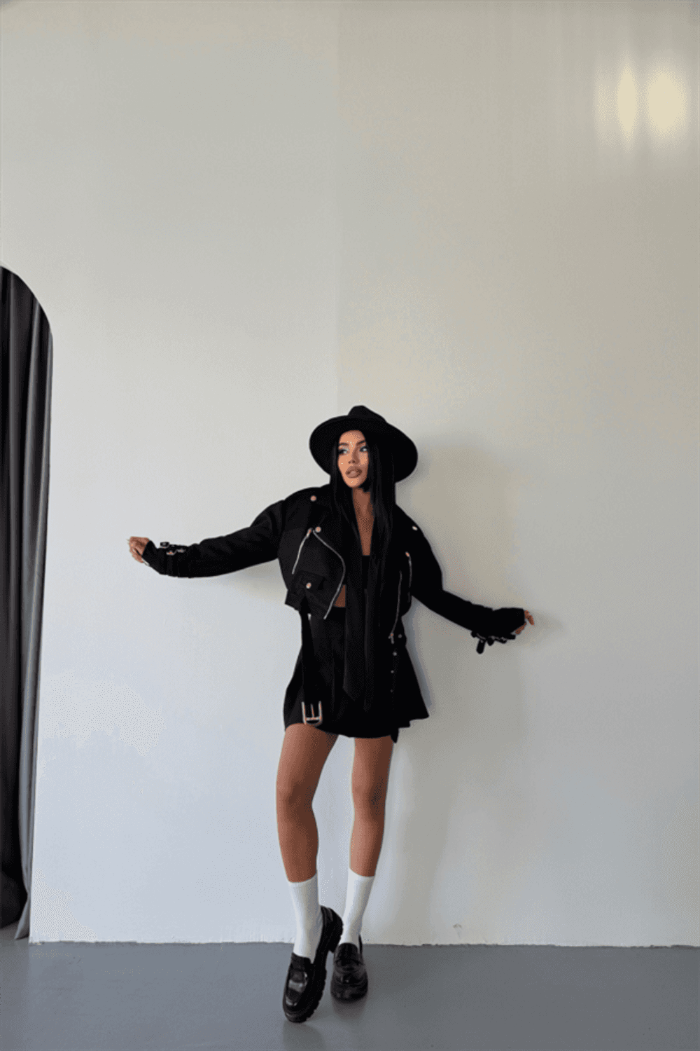 SÜET CROP CEKET KOL 3 KEMER DETAYLI - Siyah