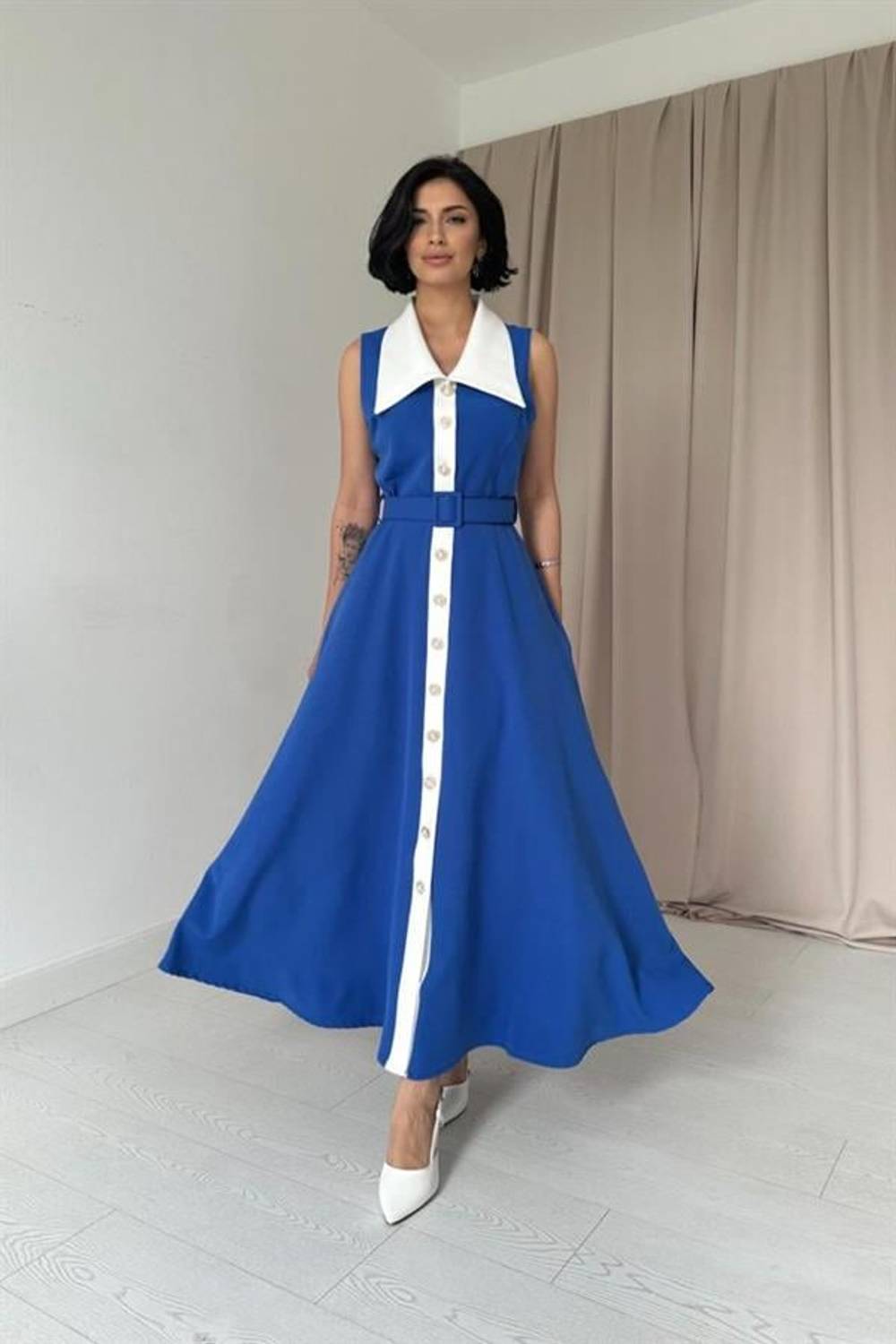 Saks Geniş Yakalı Halter Kollu Elbise