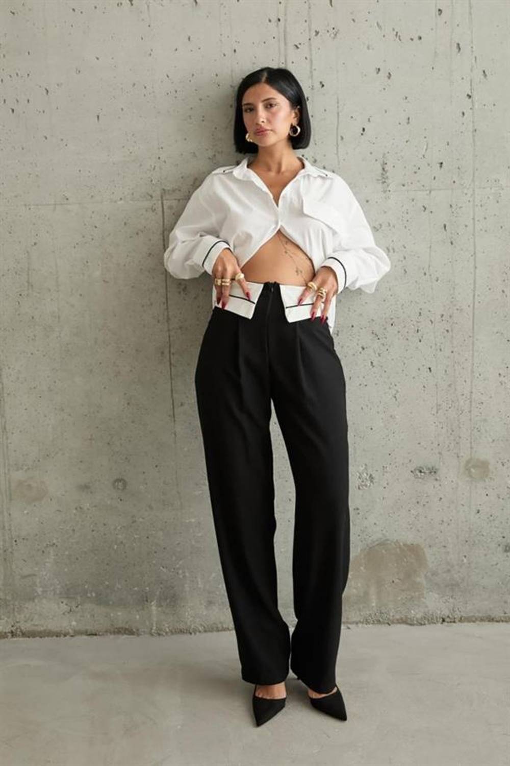 Siyah Önü Garnili Pantolon