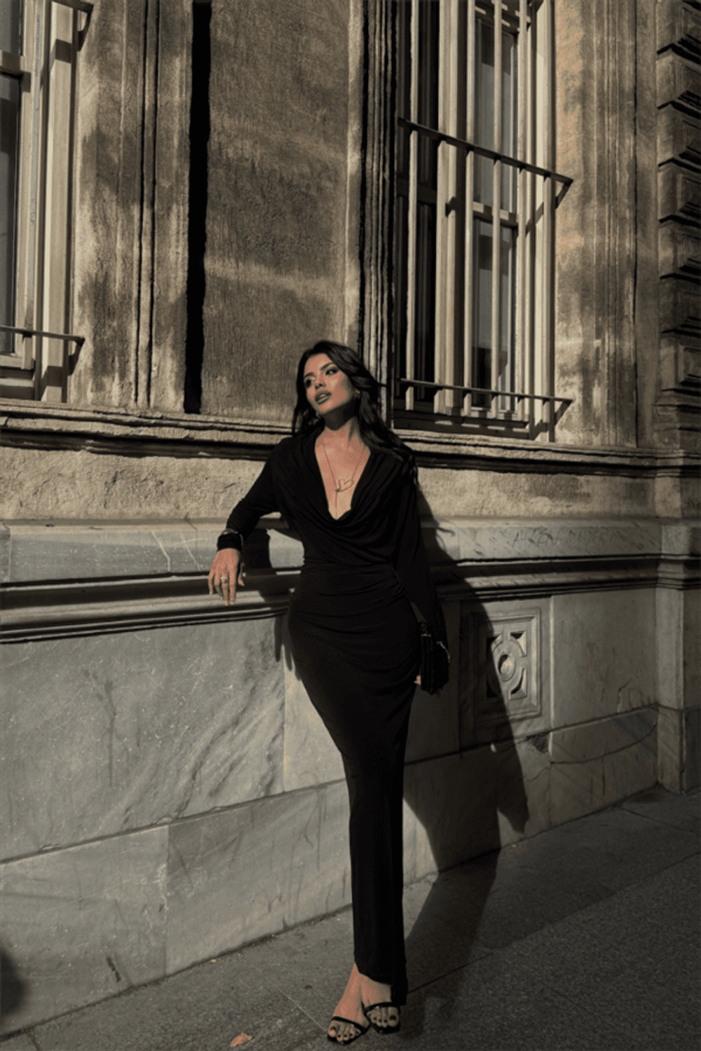 DEGAJE YAKA UZUN ELBİSE - Siyah