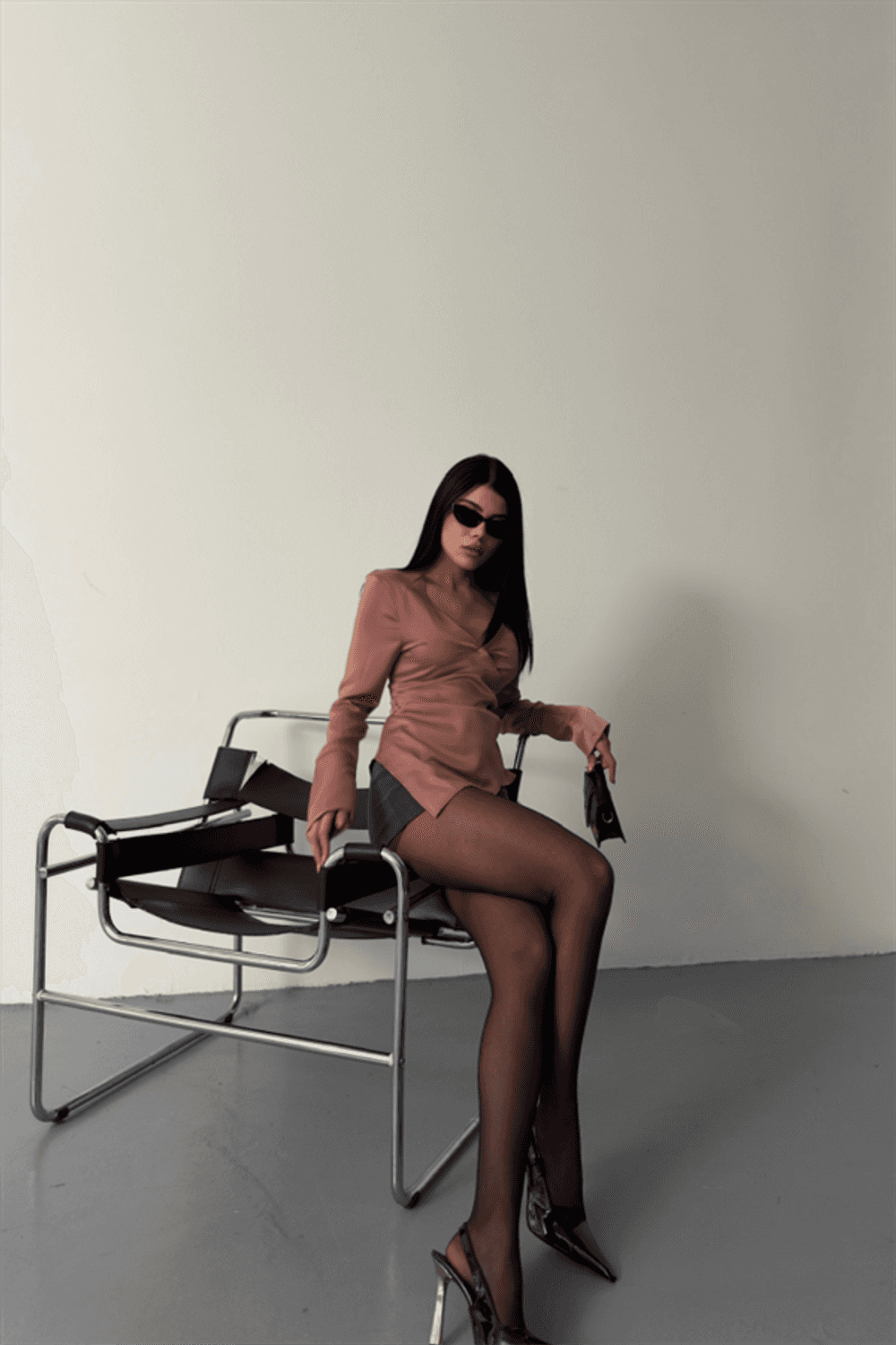 SATEN ANVELOP BLUZ MANŞET KOL - Pudra