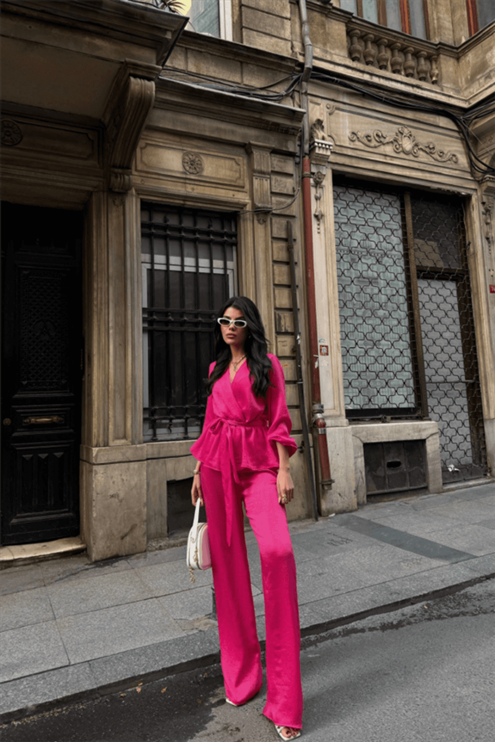 SATEN KRUVAZE BAĞLAMALI BLUZ- PANTOLON TAKIM - Fuşya