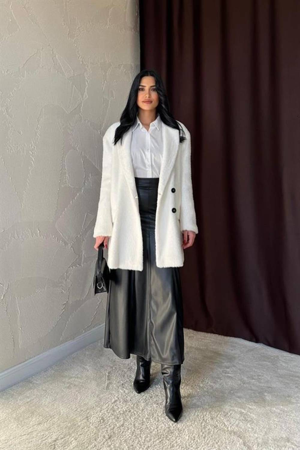 Ekru Tüylü Yumoş Kaban