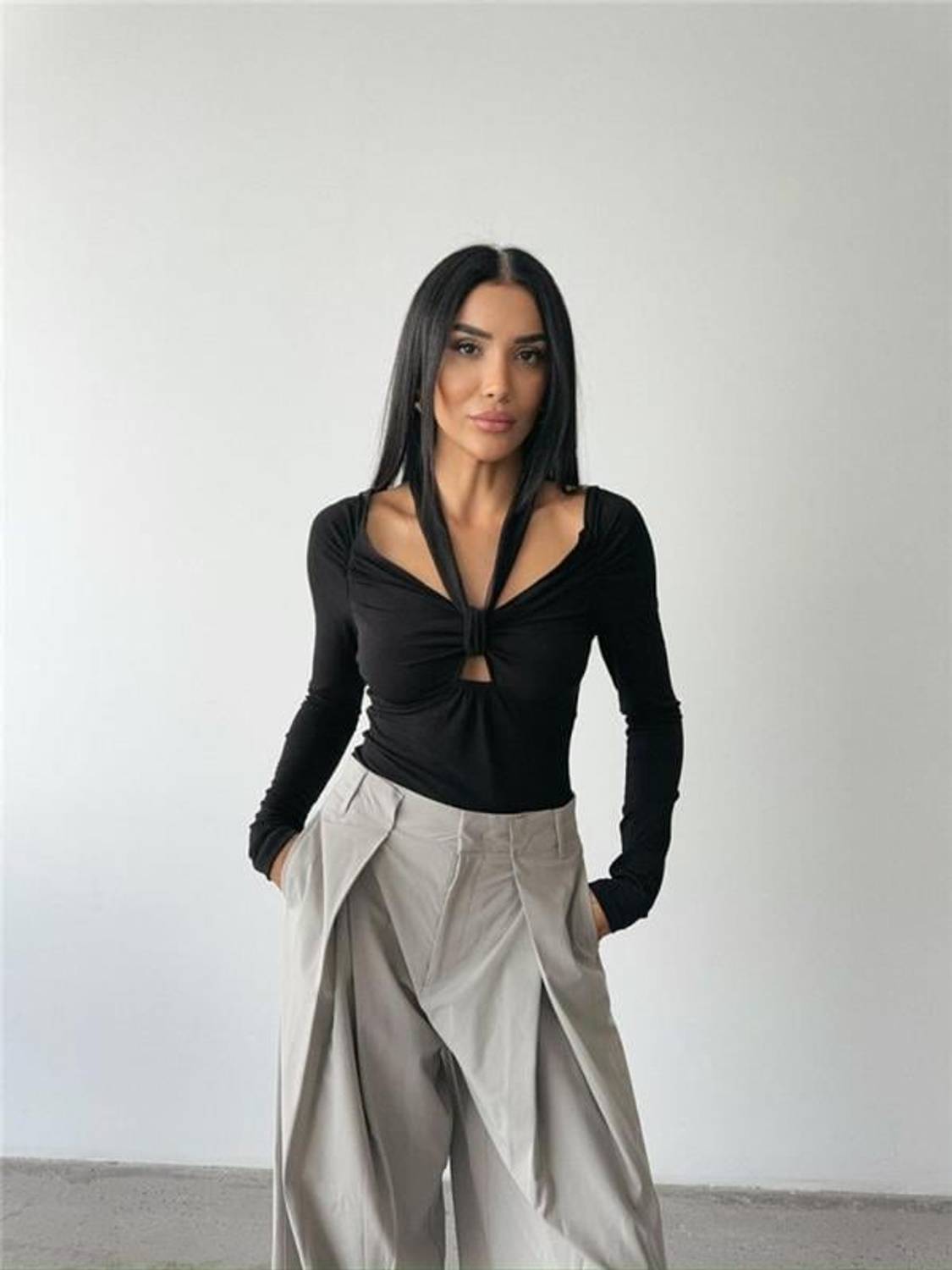 SANDY BODYSUİT ÖNDEN BAĞLAMA DETAYLI - Siyah