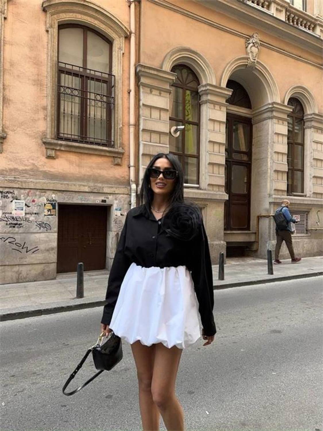 GÜLLÜ GÖMLEK - Siyah