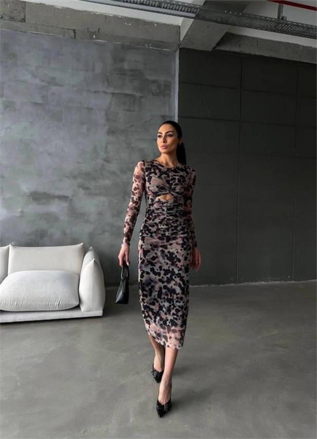 LEOPAR DESEN TÜL ELBİSE BEL DEKOLTELİ DRAPE DETAYLI - Leopar