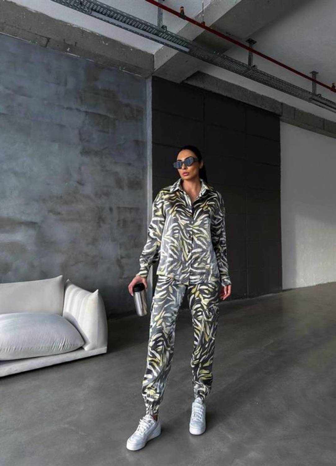 PARLAK DESENLİ SATEN KARGO PANTOLON - GÖMLEK TAKIM - Bej