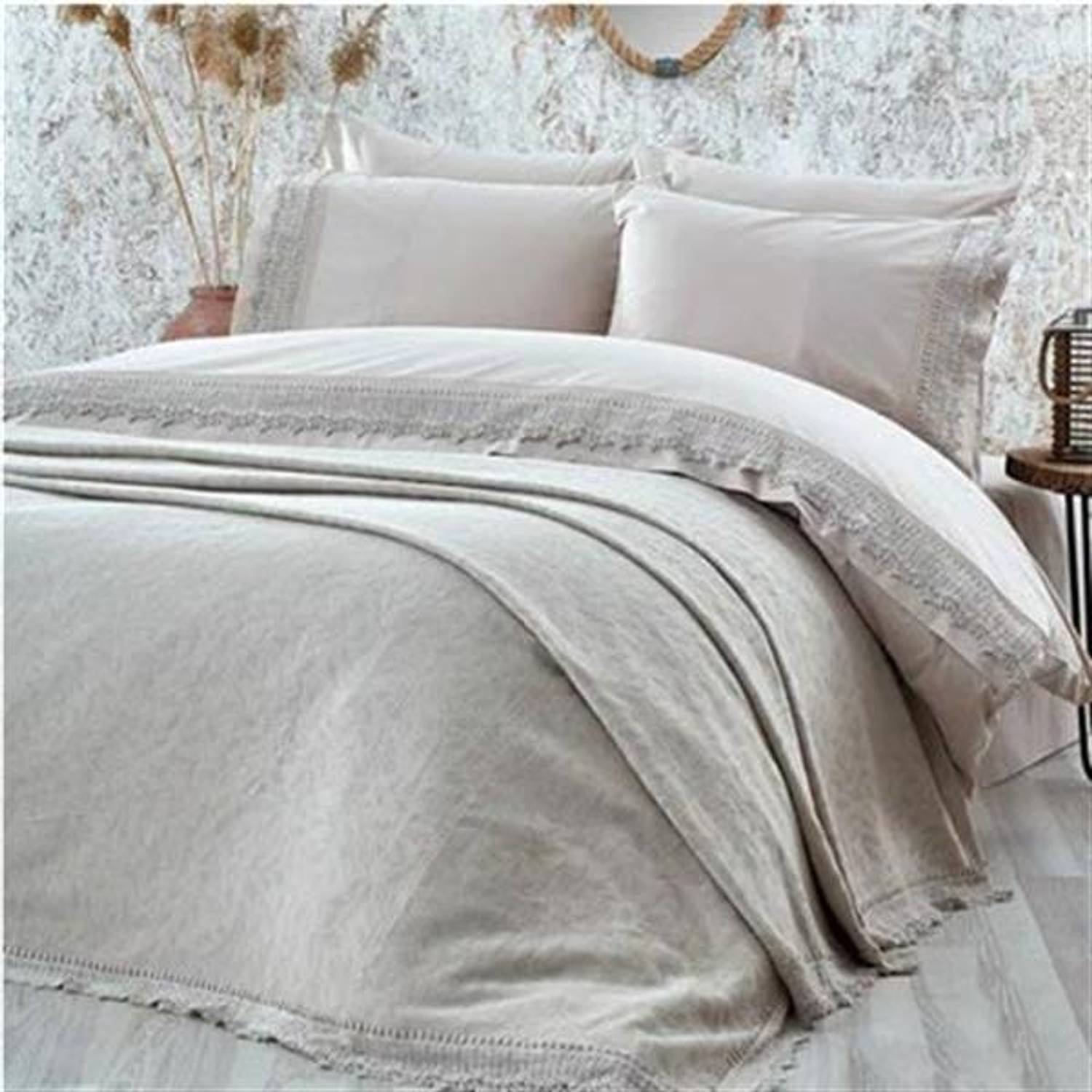 Двуспальный комплект покрывал с наволочками Nazik Home Cadiz в цвете висон