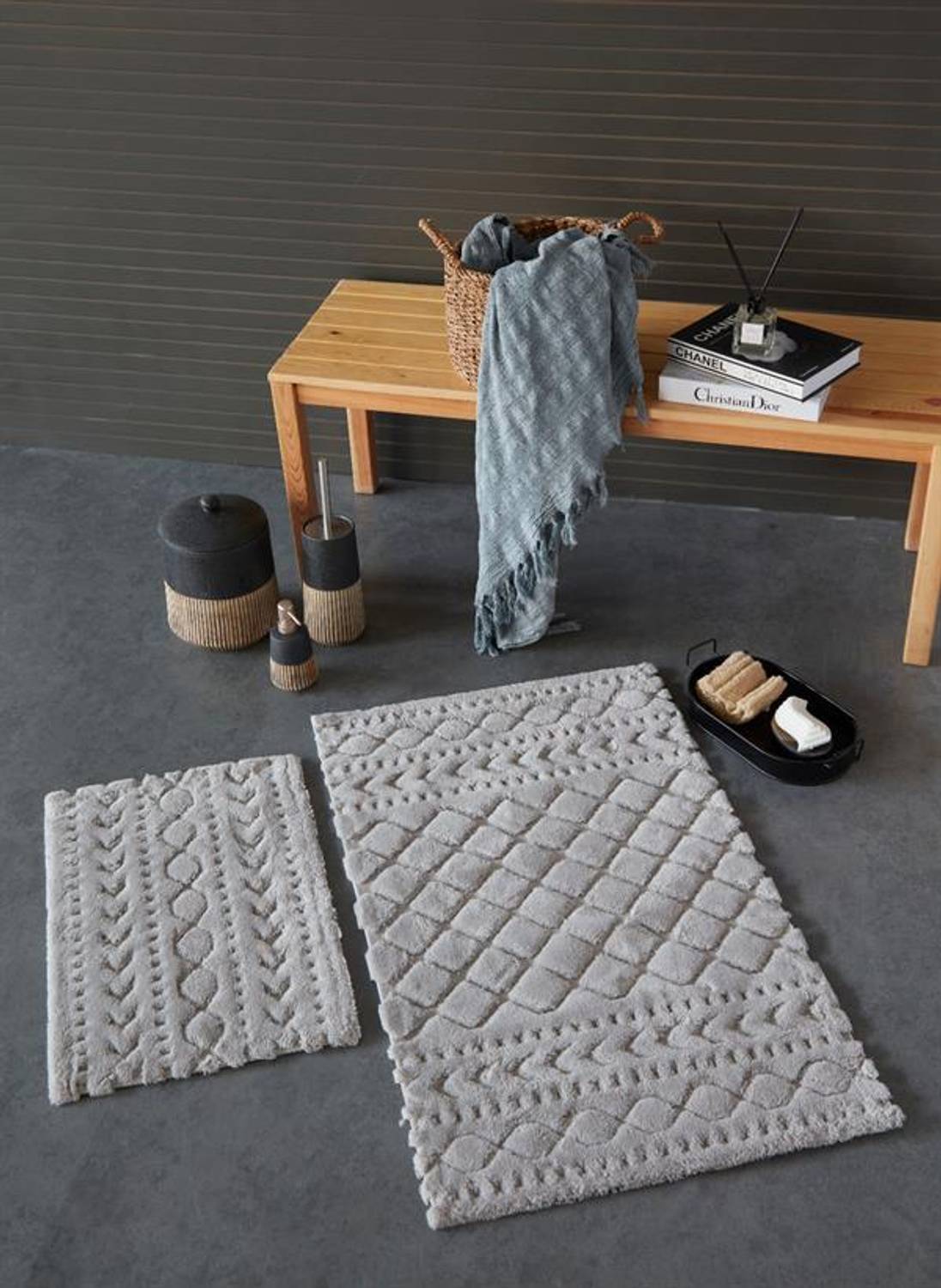 ليلة سعيدة اسطنبول طقم مرحاض Aztech رمادي فاتح