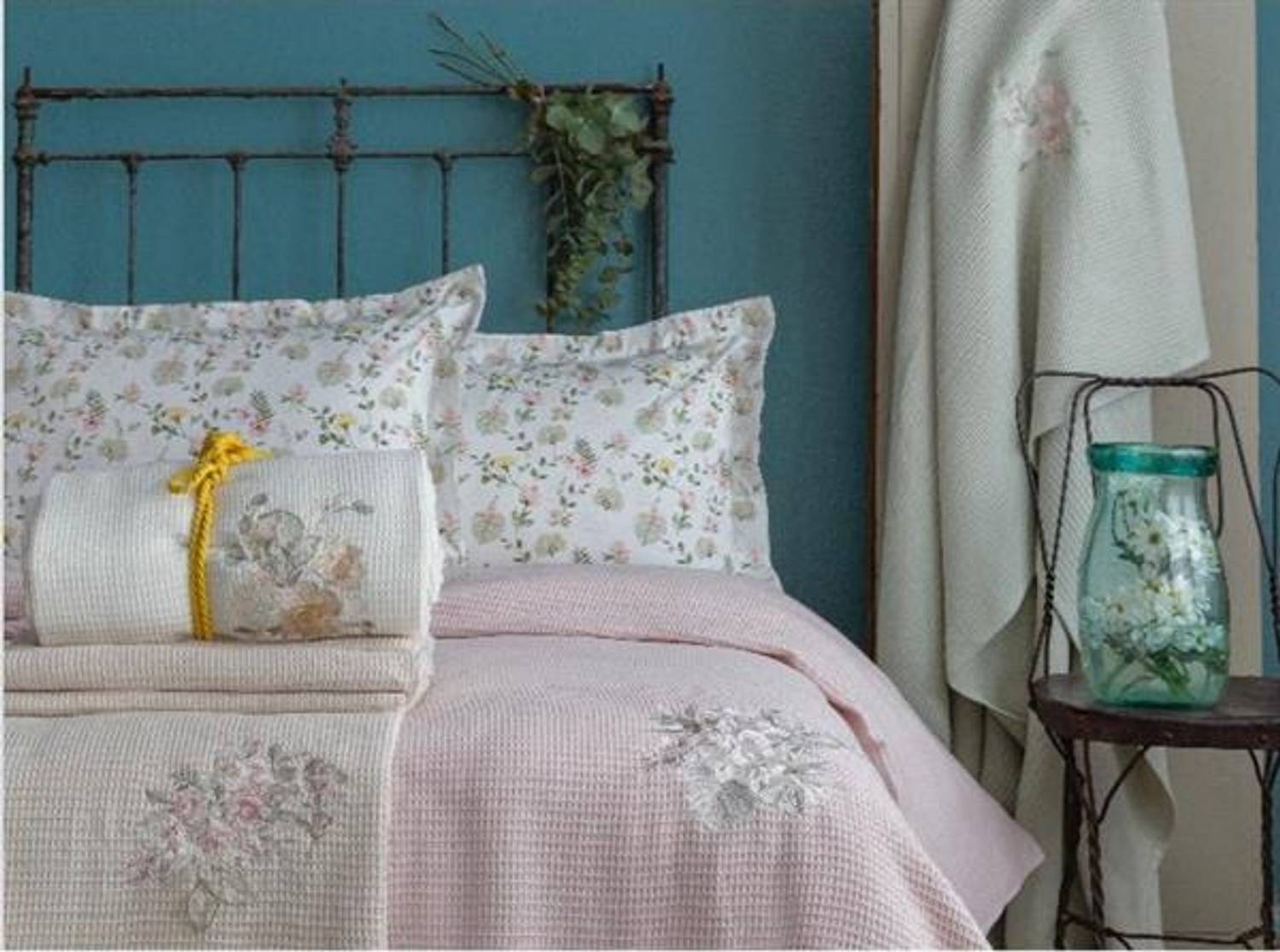 Pupilla Double Embroidered Pique Set Dolce Ecru