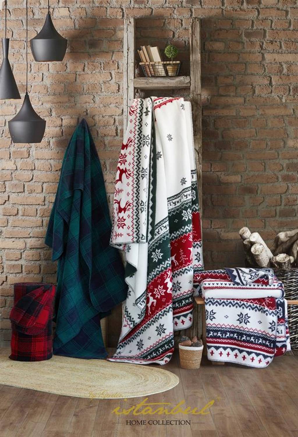 Good Night Istanbul Double Cotton Blanket Snowy Red