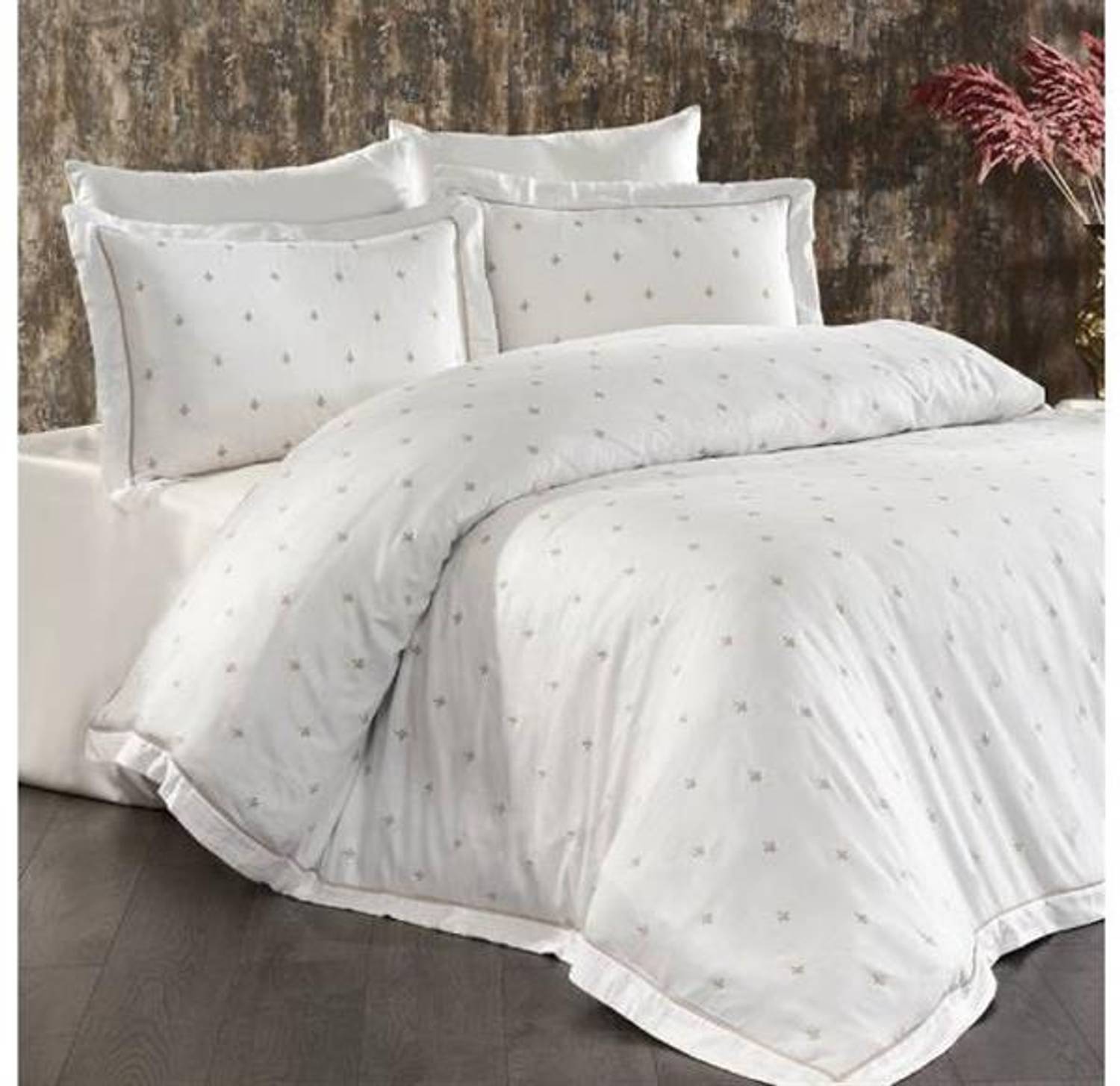 Комплект постільної білизни Nazik Home з сатину з 100% бавовни, двоспальний, кремовий, з елегантним візерунком лілії для вишуканого сну