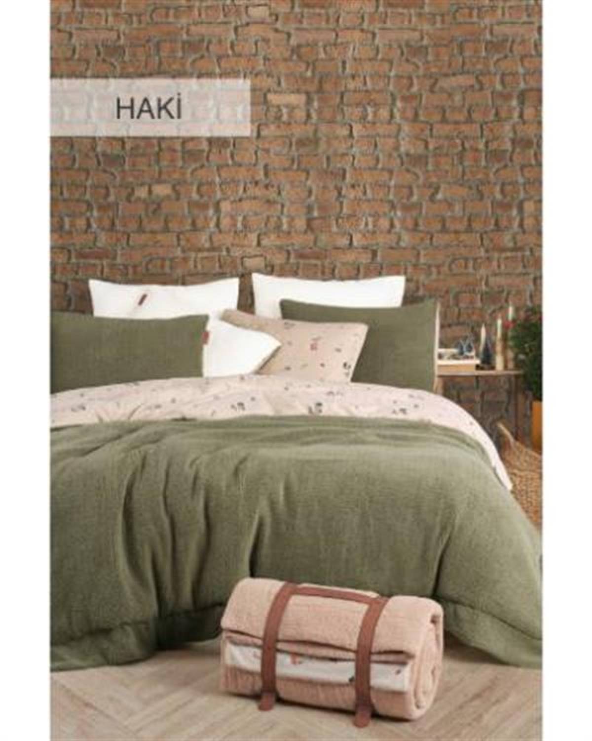 Двосторонній покривало для ліжка Sherwood у кольорі хаки, 220x240 см, 2 наволочки 50x70 см, м'який шерп та 100% бавовняний фланель