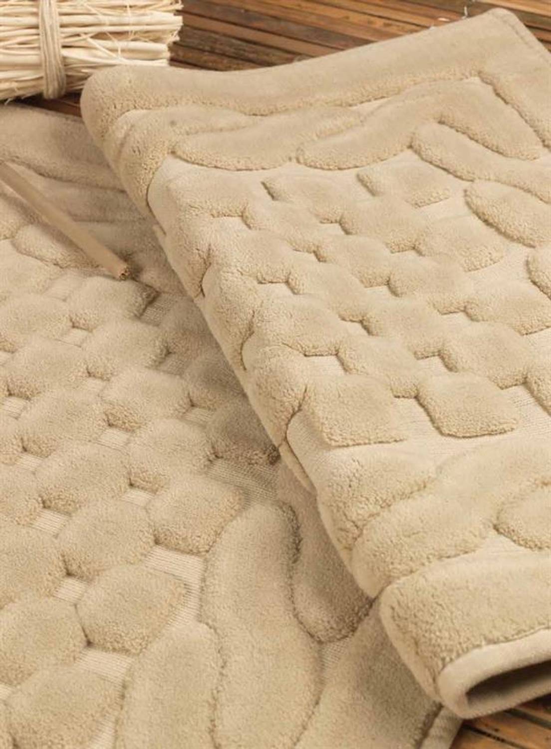 طقم سجاد حمام ماكو قطن بلون أرجواني وبيج يتضمن سجادة 60*100 سم وسجادة 40*60 سم