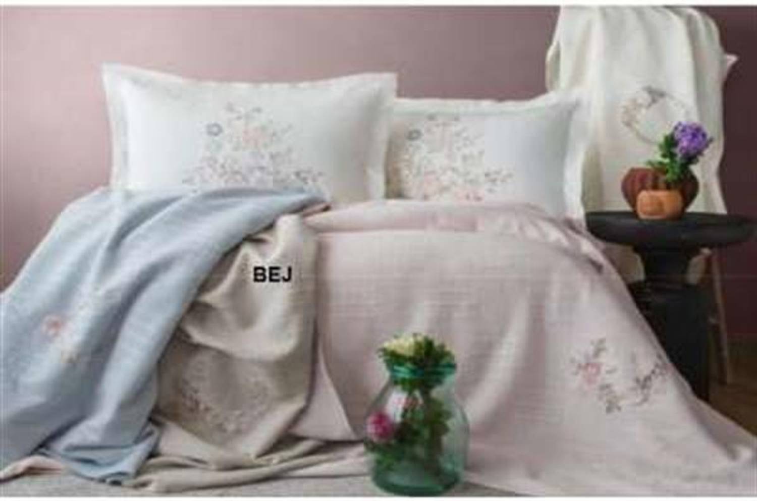 Комплект покривал для двоспального ліжка Pupilla Naomi бежевого кольору