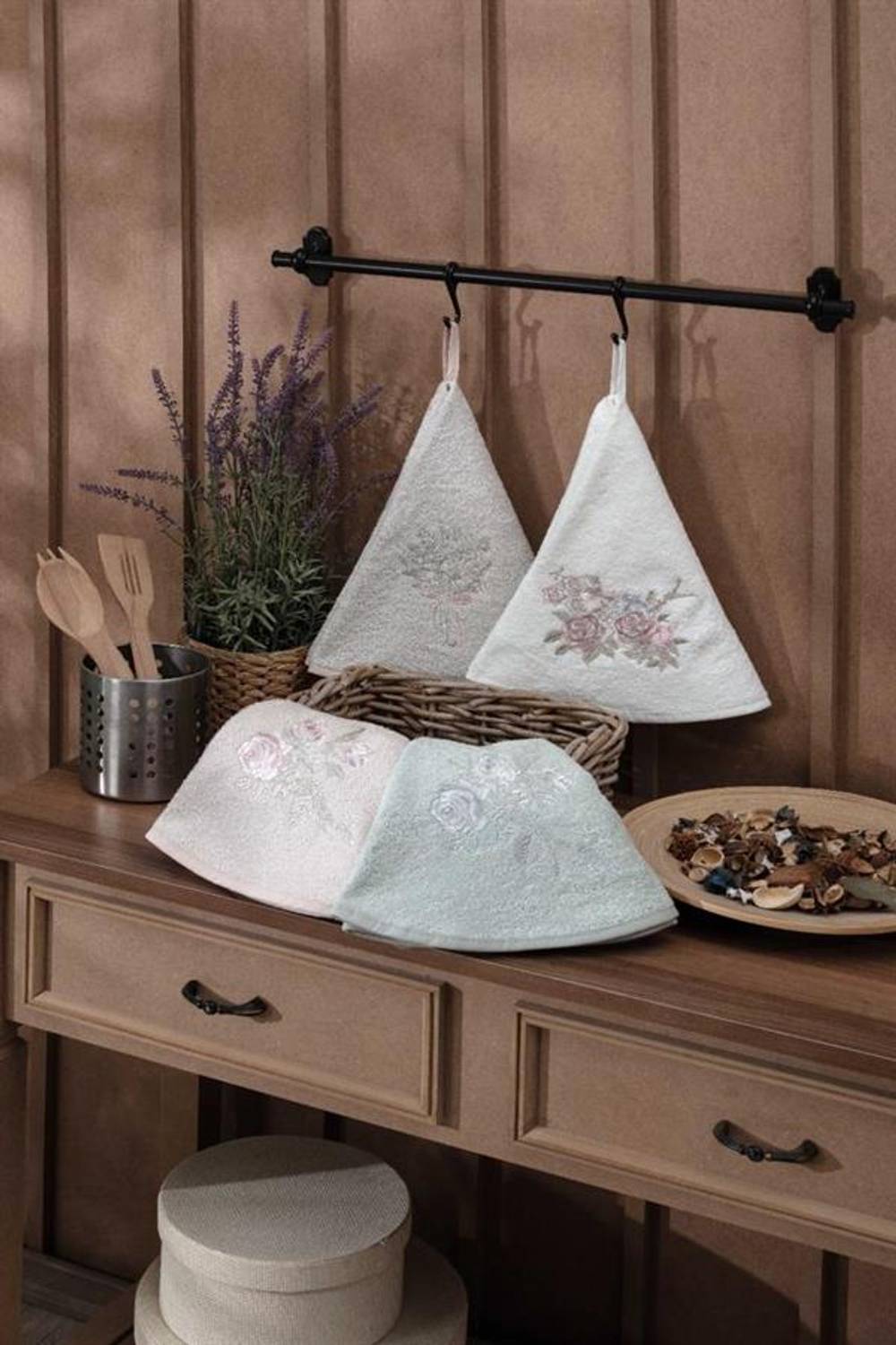 Круглое полотенце Pupilla Aleyna 70*70 см, набор из 4 штук, цена за упаковку, стильный дизайн для лица и рук