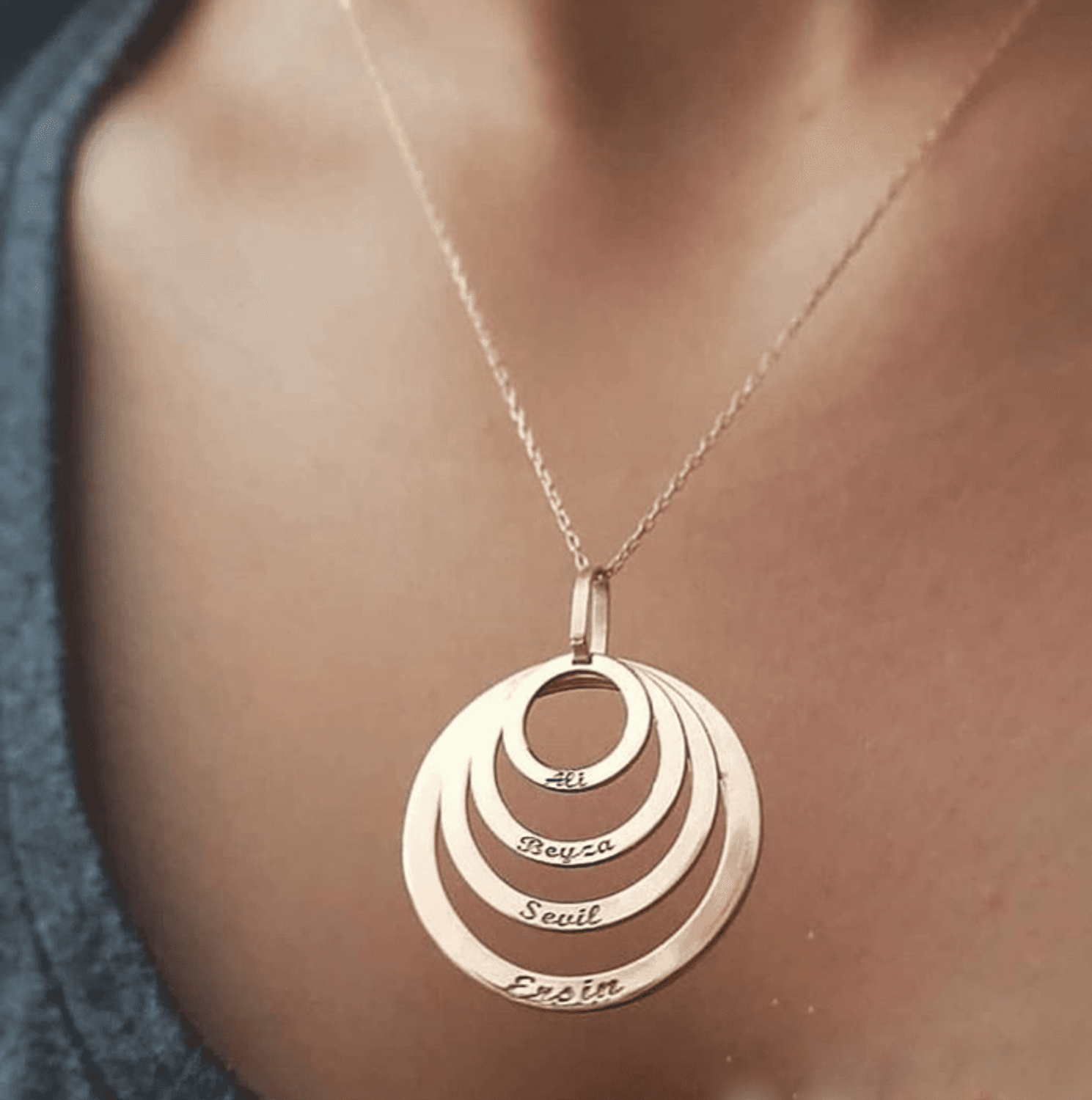 4 Dört isimli aile kolyesi Gümüş Kolye