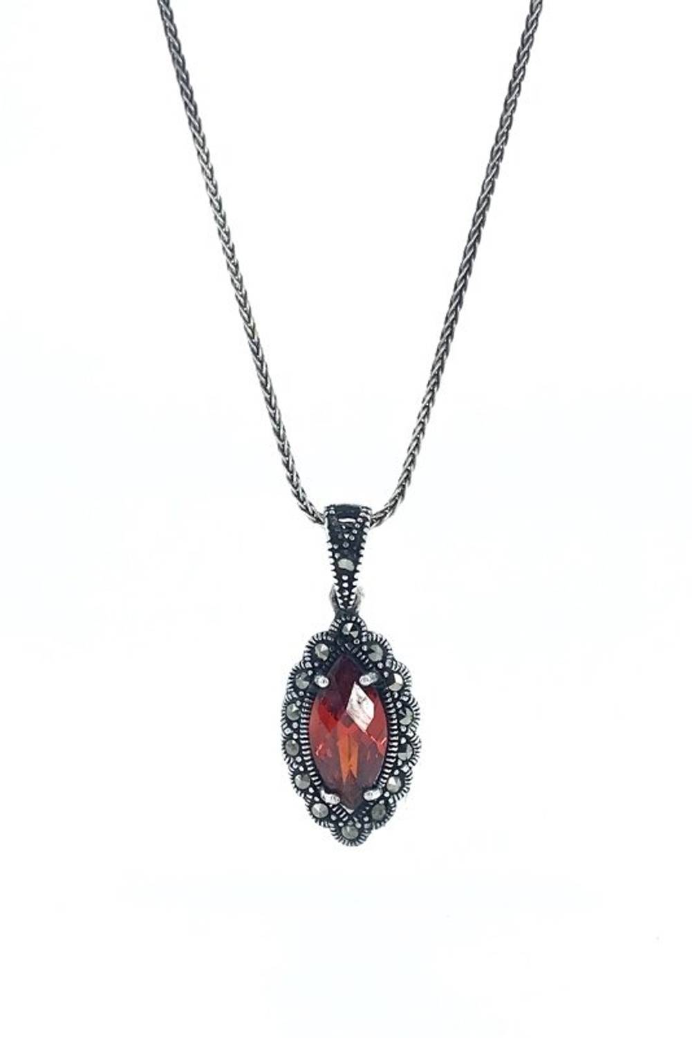 К Necklace из серебра с марказитом и цирконом, длина 60 см, вес 6 г, в подарочной упаковке, сертификация MaGümüş