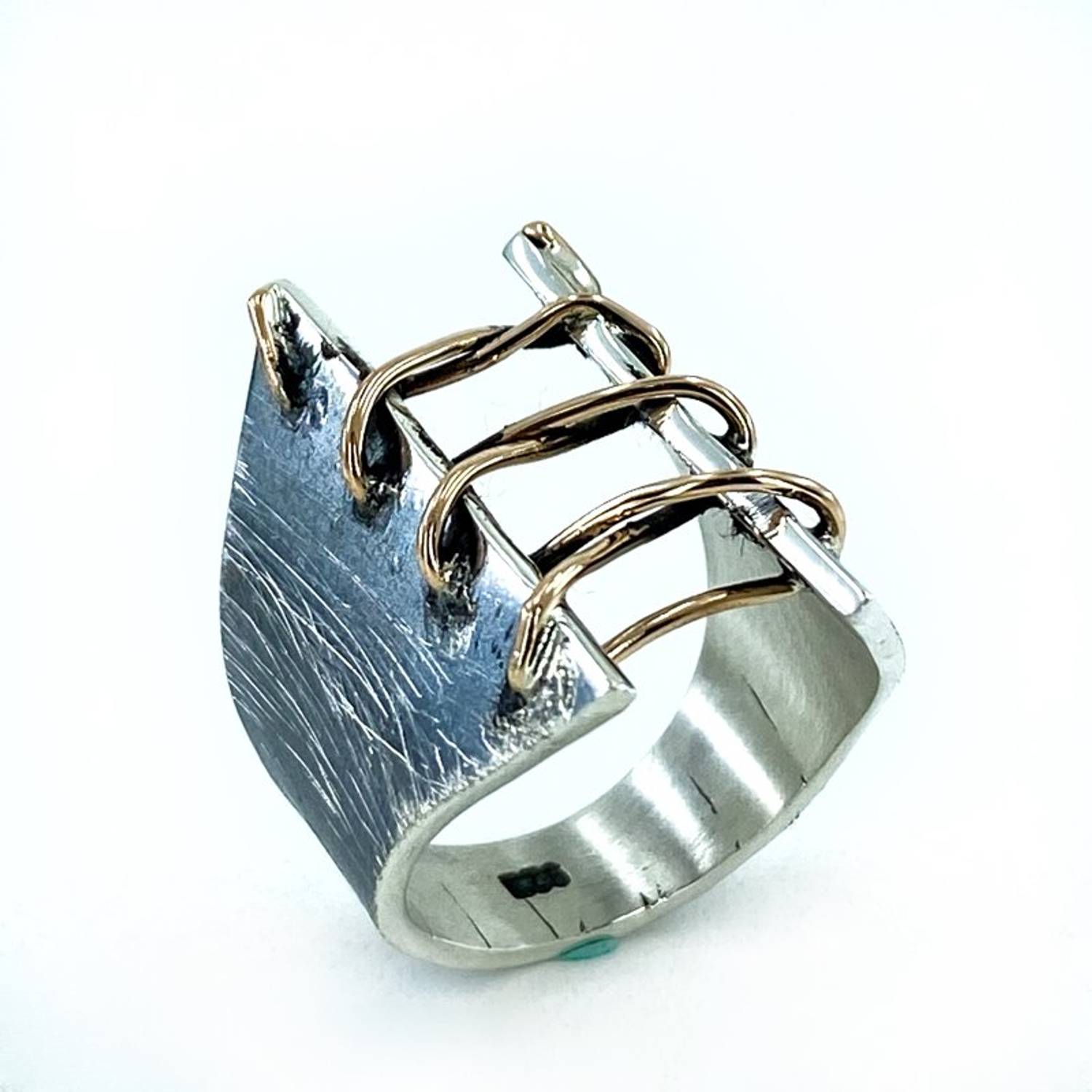 Унікальний авторський 925 срібний перстень ручної роботи, висока якість та стильний дизайн