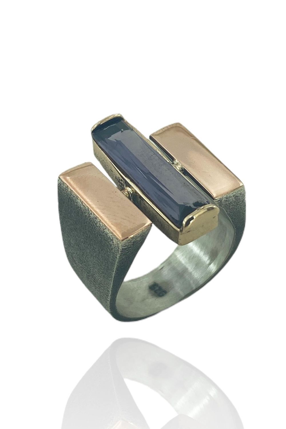 Спеціальний дизайнерський кільце з 925 срібла з обробкою вручну та каменем багетного аметисту, вагою 11,50 г, розмір 22-21