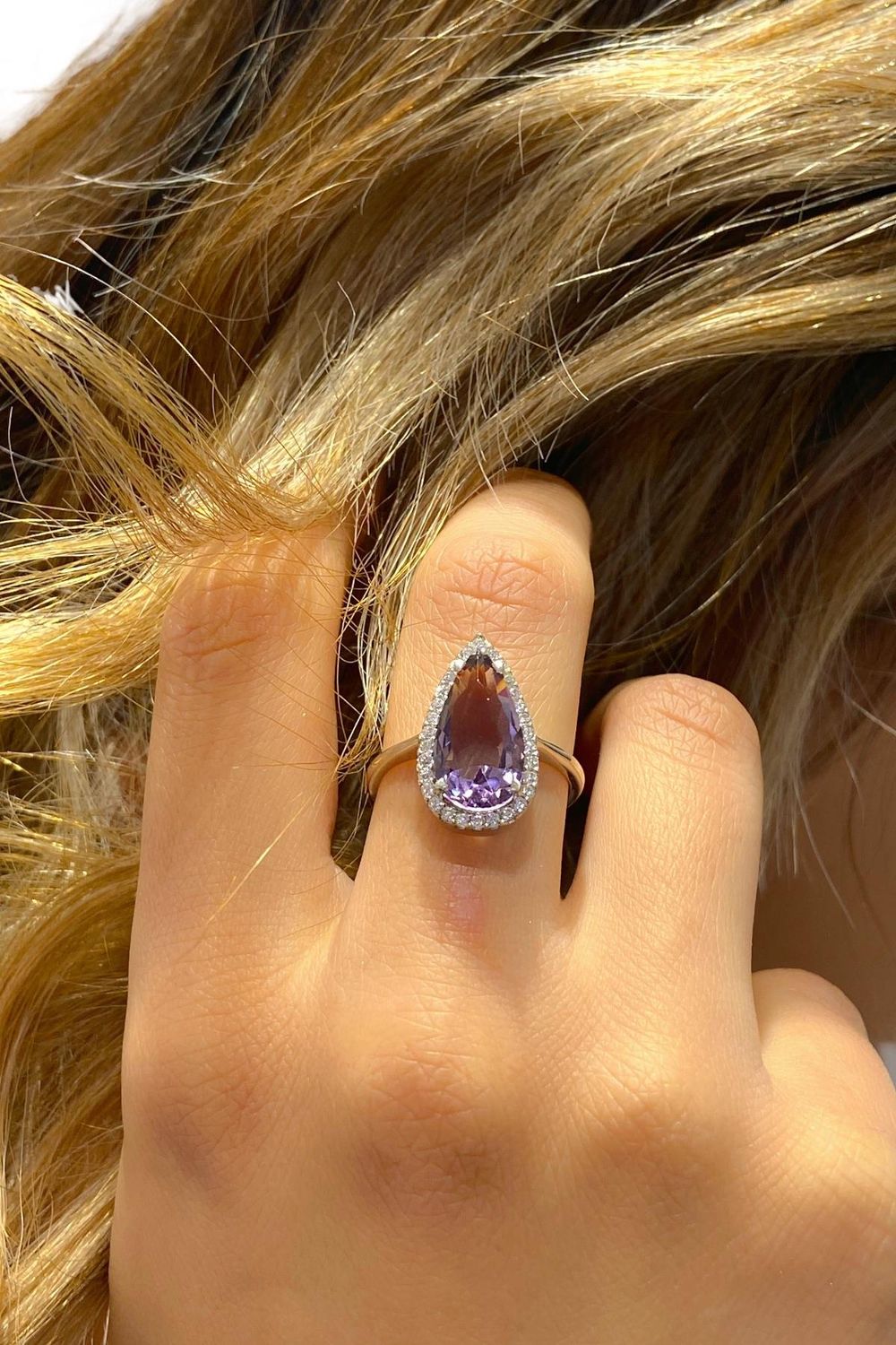 925 Sterling Silver Top Quality Craftsmanship Drop Amethyst Stone Ring
