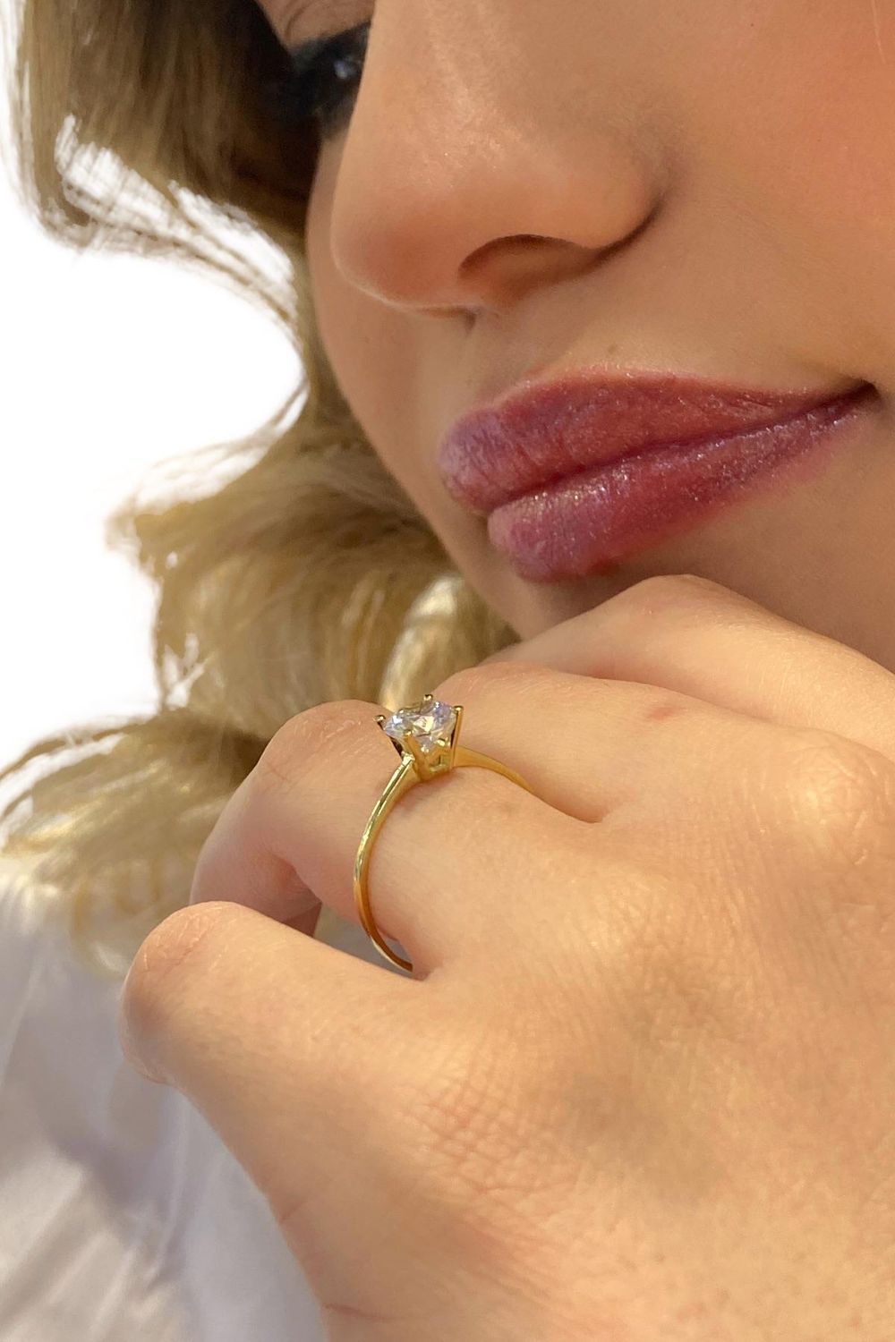 8k Gold Solitaire Ring