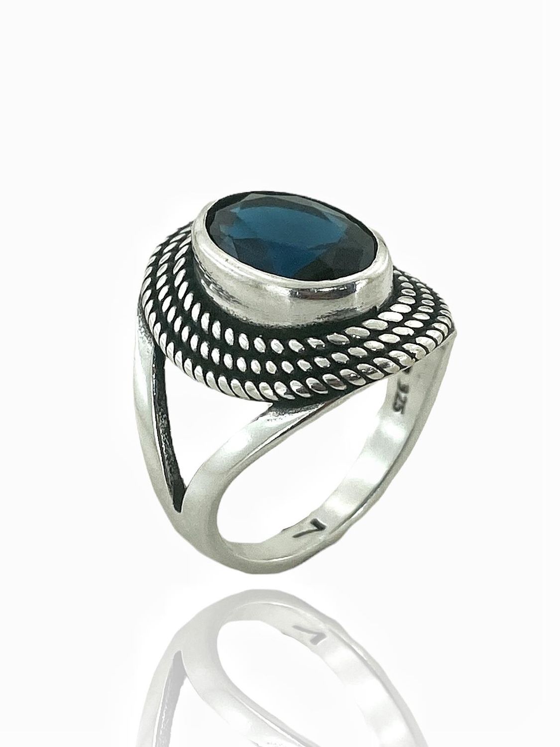 Жіночий обручка 925 проби срібла з овальним синім сапфіром, ручна робота, висока якість, 6,20 г, без використання форм
