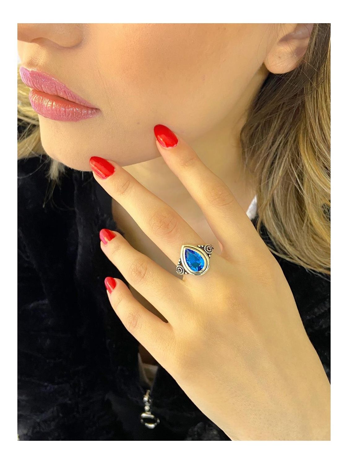 925 Sterling Silver Drop Blue Topaz Authentic Ring