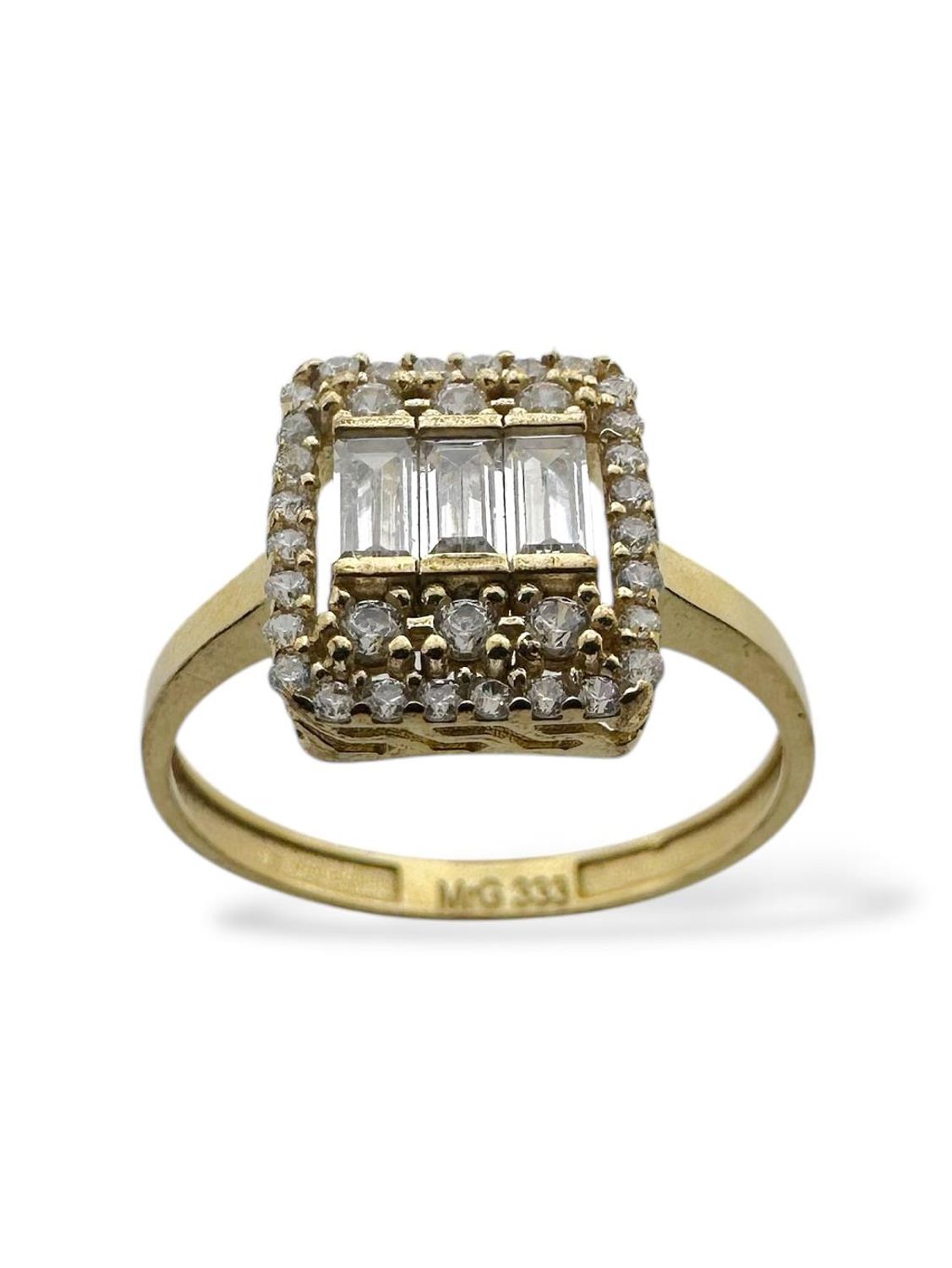 Parçalı Baget Sade Zarif 8 Ayar Altın Yüzük