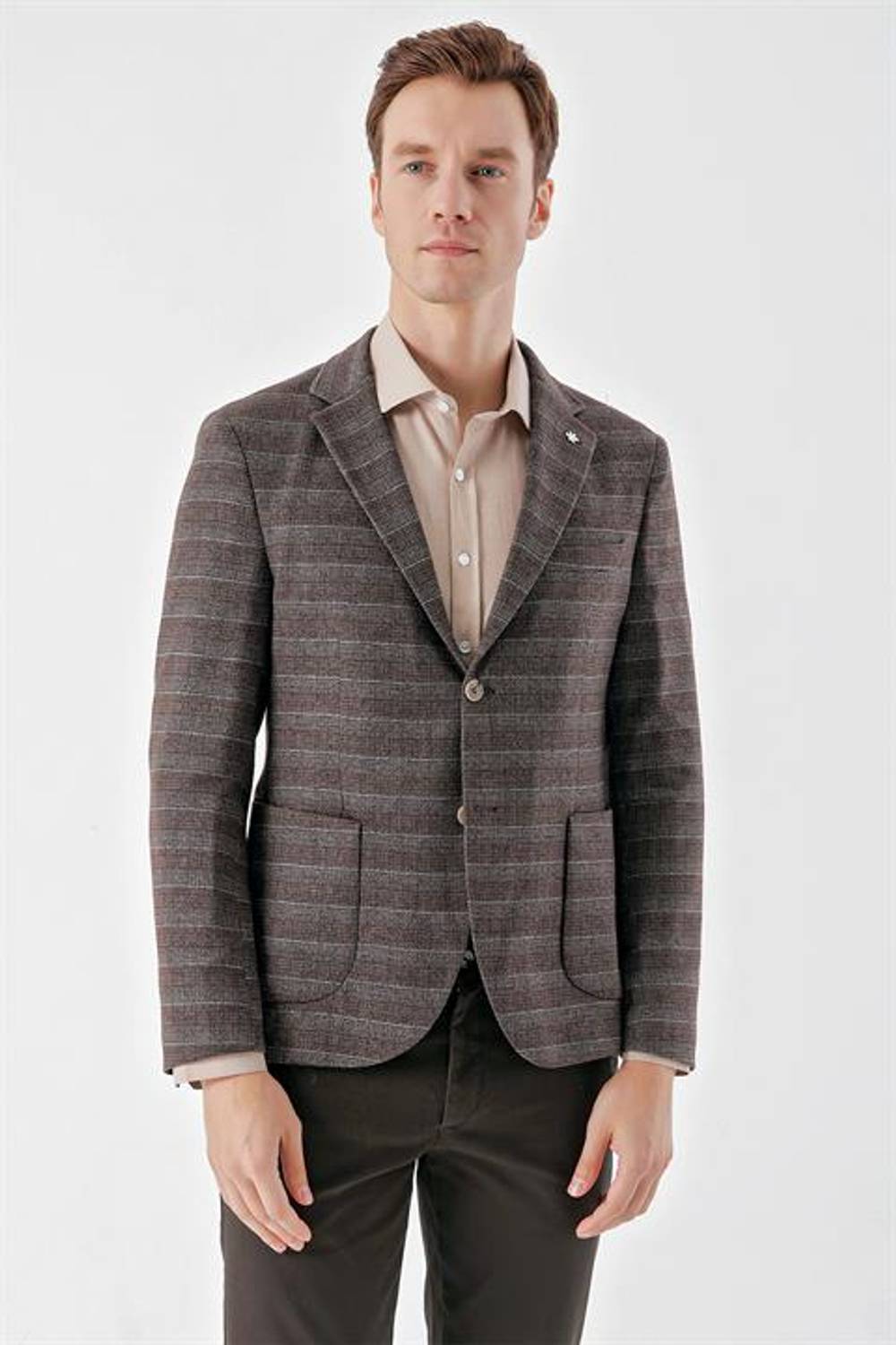 سترة رياضية للرجال من Morven ذات تصميم نحيف وجيب وجيب أحادي اللون