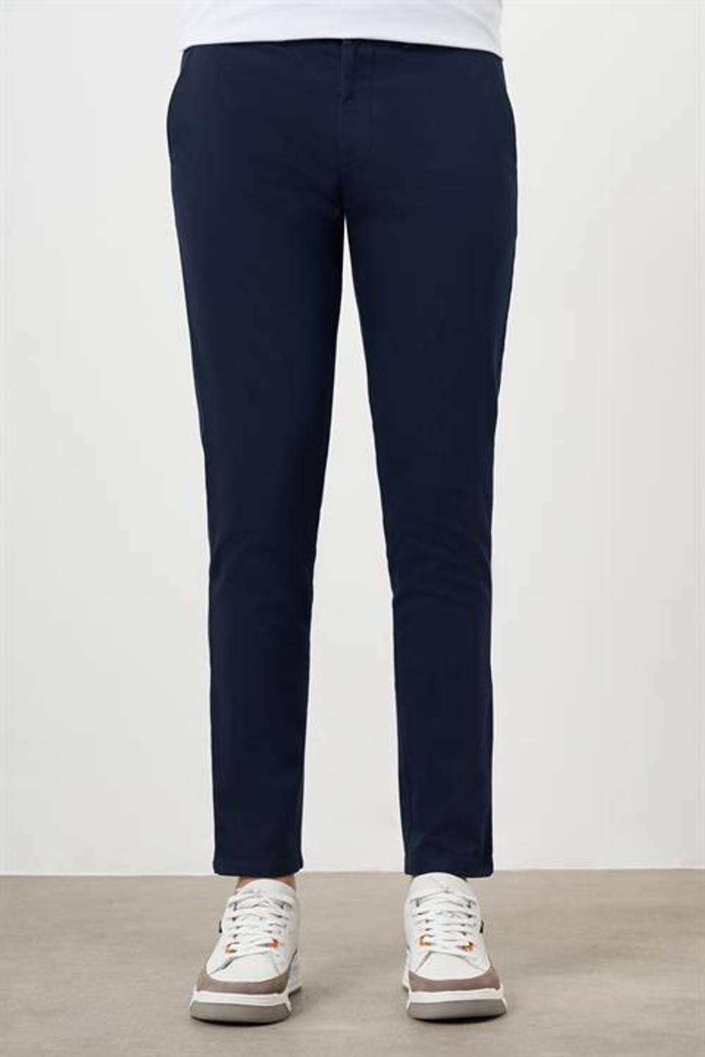 Morven Erkek Lacivert Yazlık Pileli Slim Fit Chino Pantolon