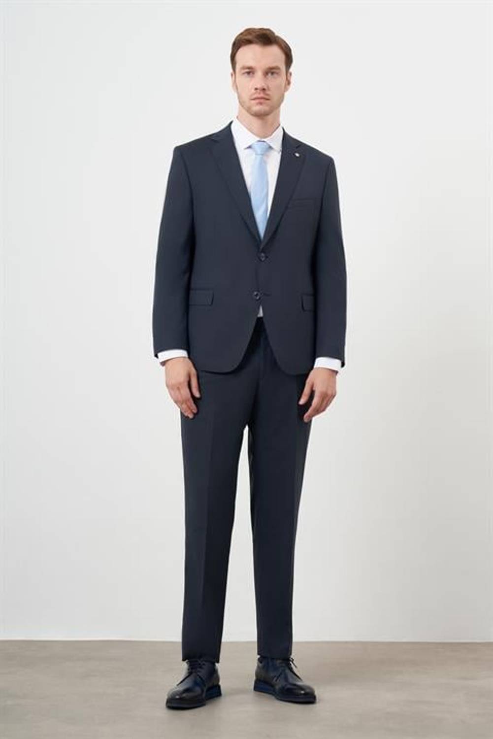 Morven Erkek Lacivert Yünlü Platinium 4-Drop Dynamic Fit Mono Yaka Takım Elbise