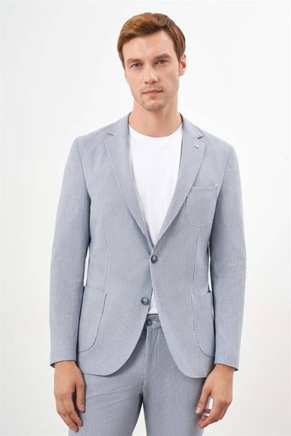 بدلة شتوية للرجال بسكبة زرقاء عصرية بأطراف ضيقة، معالجة من 62% بوليستر و33% فسكوز و5% ليكرا