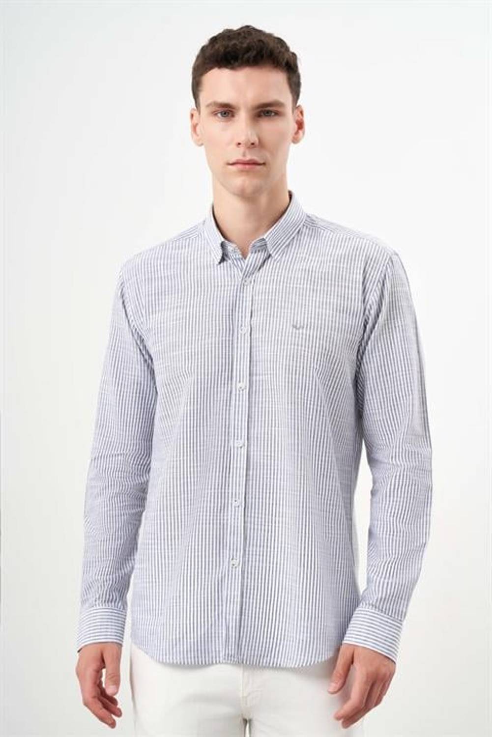 Мужская серогрифовая полосатая рубашка slim fit с итальянским воротником из 100% Baumwolle