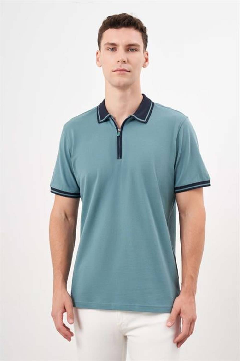 Green Dynamic Fit Men's Polo Collar T-Shirt with Printed Design, 100% Cotton, Short Sleeves, Button Closure, Available in Sizes S-XXL