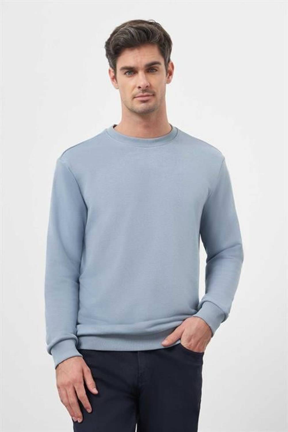 Чоловічий світшот без рукавів з блакитним кольором, 65% бавовна, 35% поліестер, динамічний крій, круглий виріз, довгий рукав