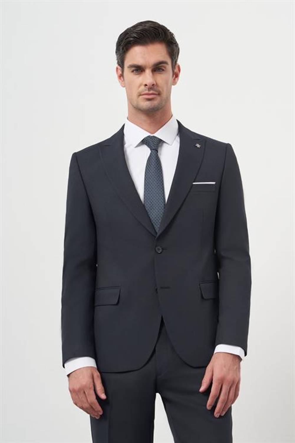 Morven Erkek Lacivert Poliviskon Basic Jakar Desen Slim Fit Sivri Yaka Takım Elbise