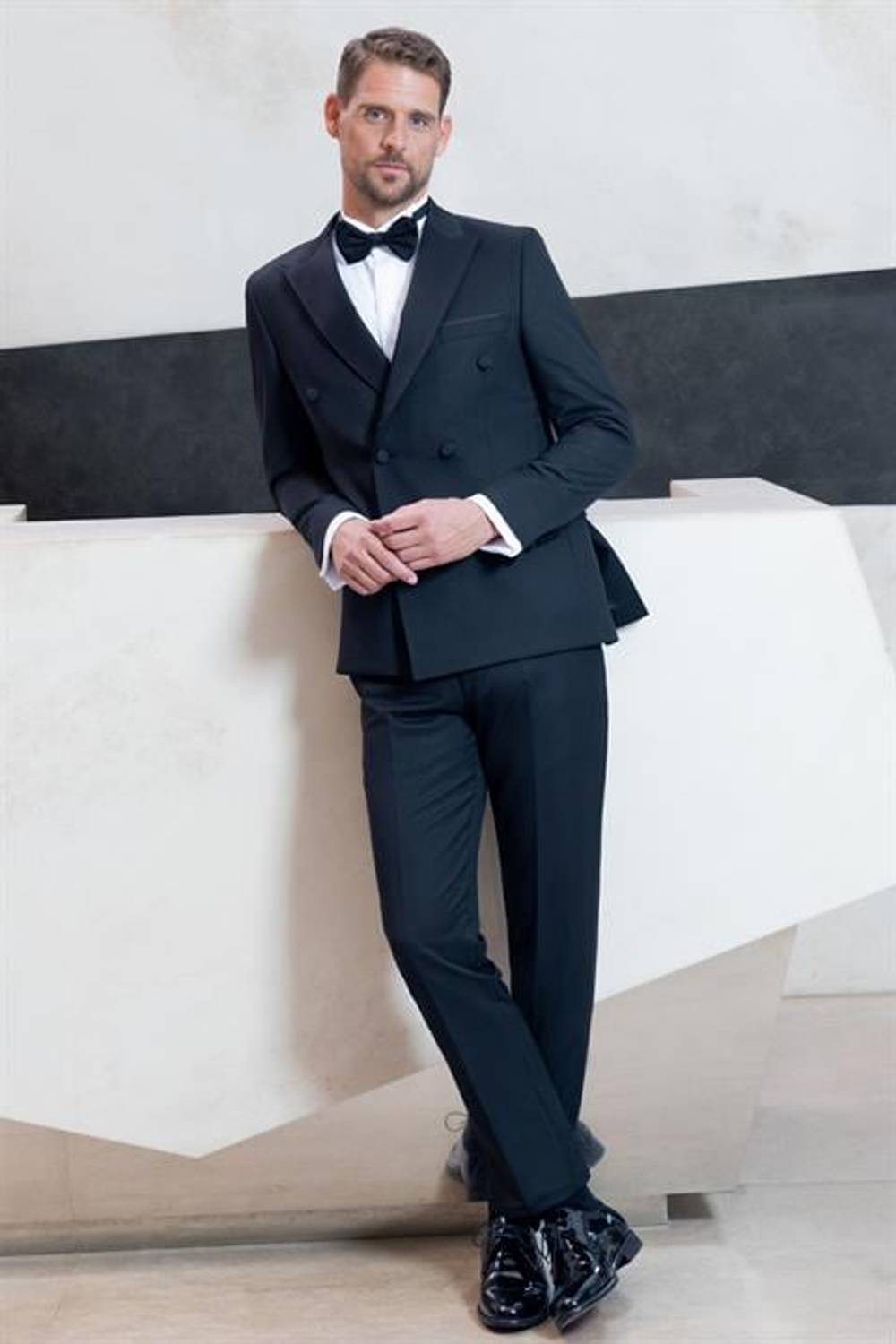 Morven Erkek Siyah Kruvaze Sivri Çıkma Yaka Slim Fit Damatlık