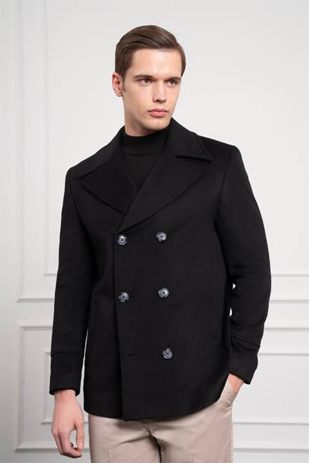 Morven Erkek Siyah Yünlü Kruvaze Dynamic Fit Sivri Yaka Kaban